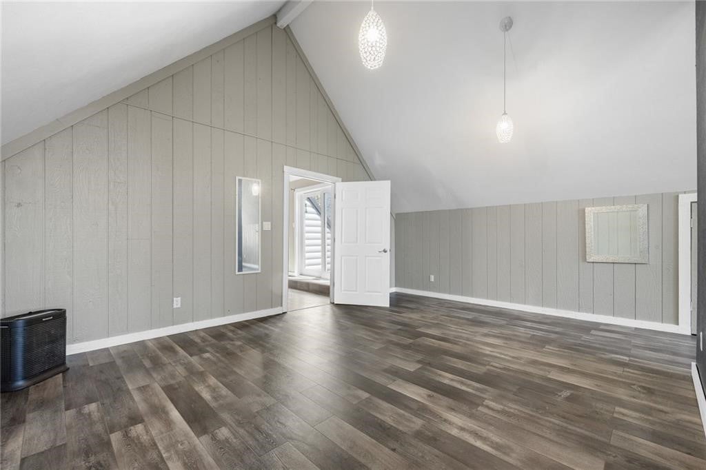 Harrison, Arkansas, 72601, United States, 4 Bedrooms Bedrooms, ,4 BathroomsBathrooms,Residential,For Sale,1993048