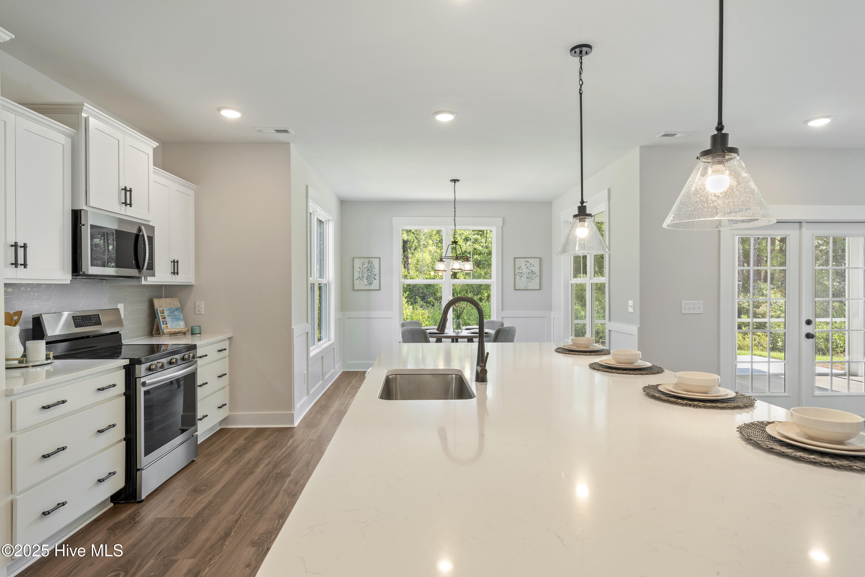 Hampstead, North Carolina, 28443, United States, 4 Bedrooms Bedrooms, ,3 BathroomsBathrooms,Residential,For Sale,1784312