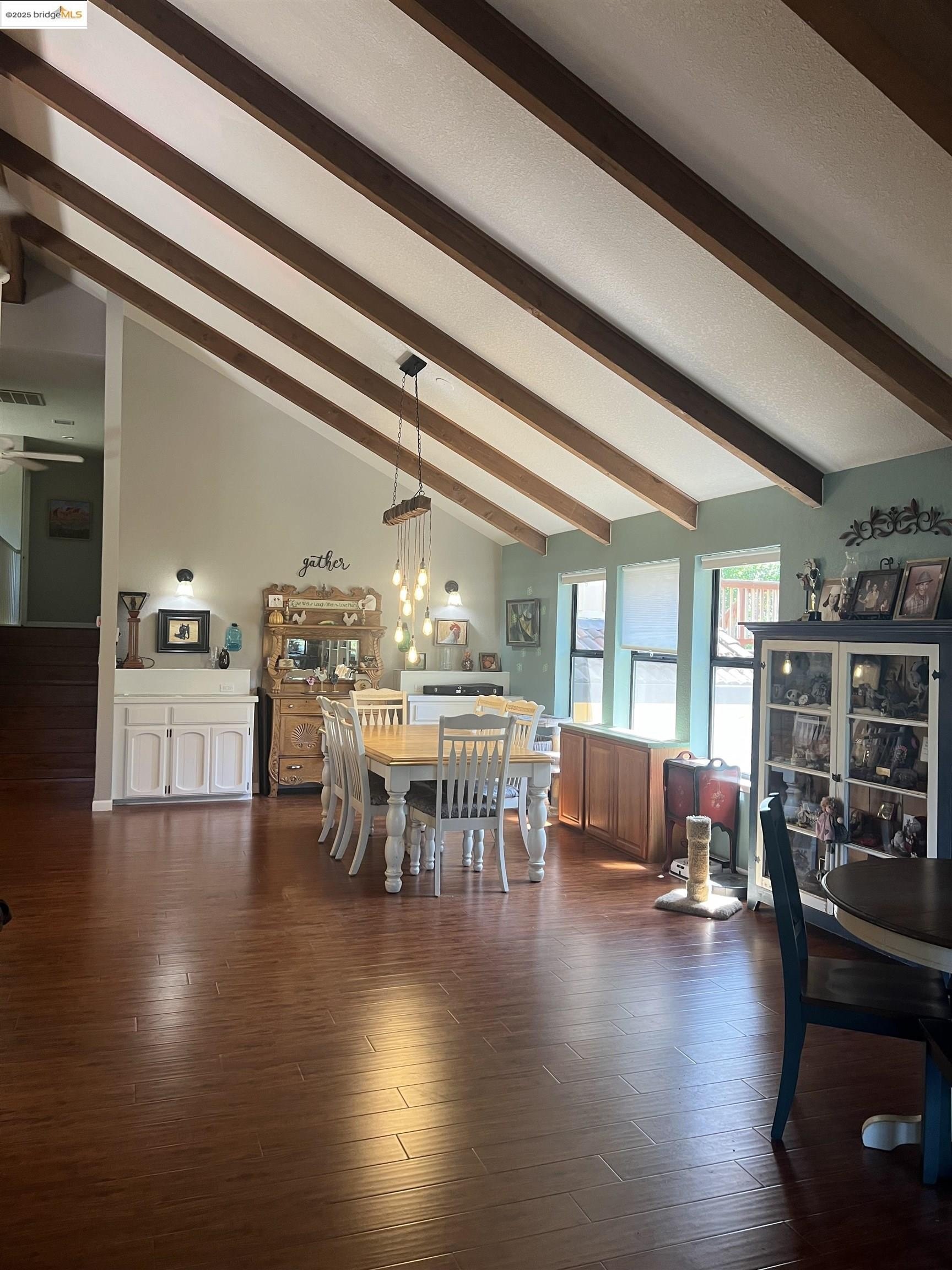 Columbia, California, 95310, United States, 3 Bedrooms Bedrooms, ,4 BathroomsBathrooms,Residential,For Sale,1974290