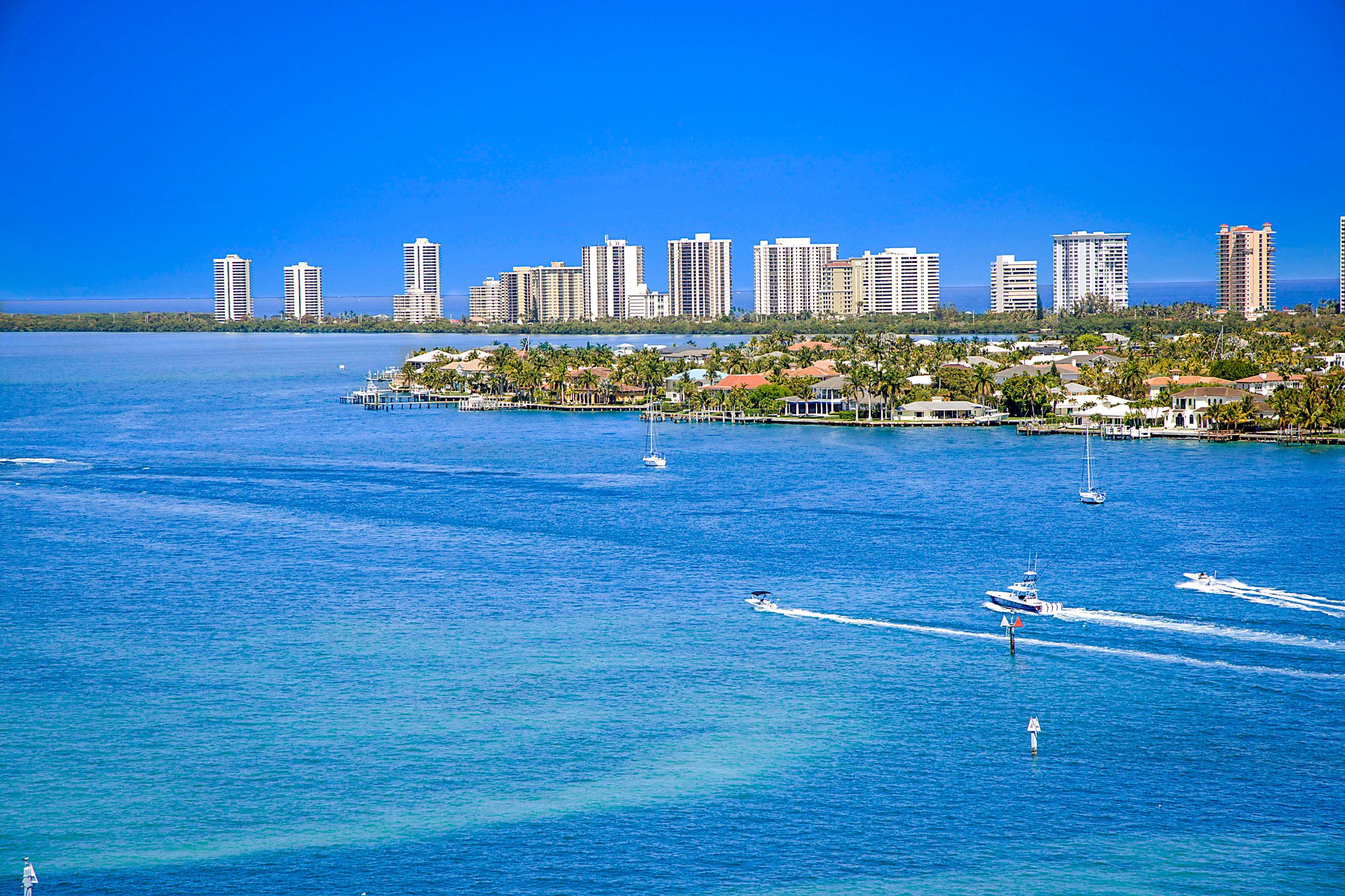  2640 Lake Shore Drive, Riviera Beach, FL, 33404 - 物件實景