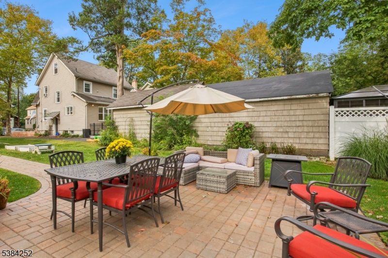 Cranford Twp., New Jersey, 07016, United States, 3 Bedrooms Bedrooms, ,2 BathroomsBathrooms,Residential,For Sale,1950969