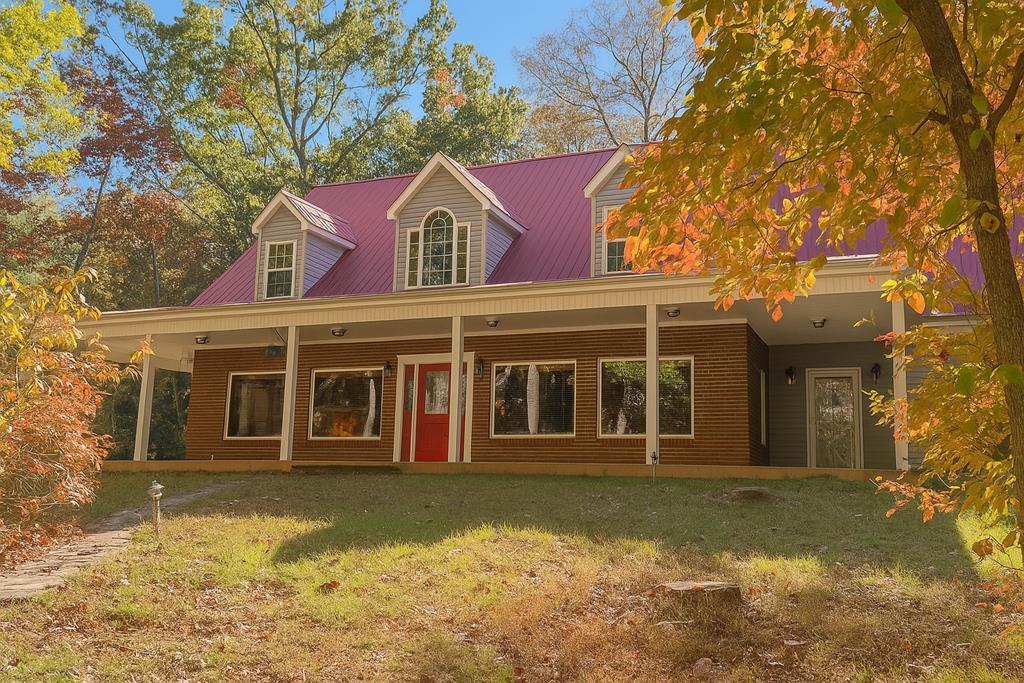 Blairsville, Georgia, 30512, United States, 4 Bedrooms Bedrooms, ,3 BathroomsBathrooms,Residential,For Sale,1858938