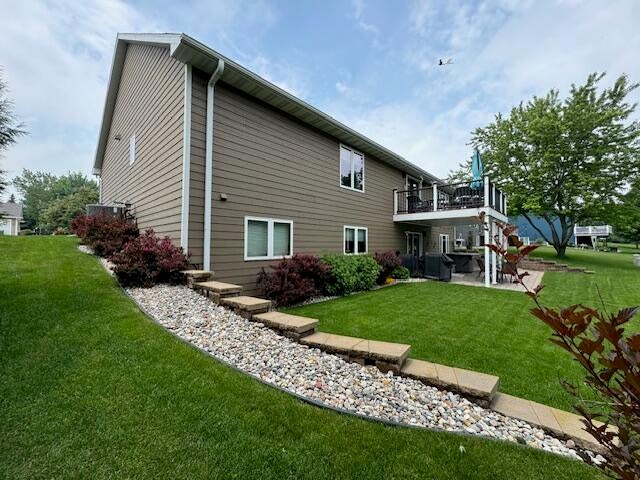 Brookings, South Dakota, 57006, United States, 5 Bedrooms Bedrooms, ,1 BathroomBathrooms,Residential,For Sale,1924534