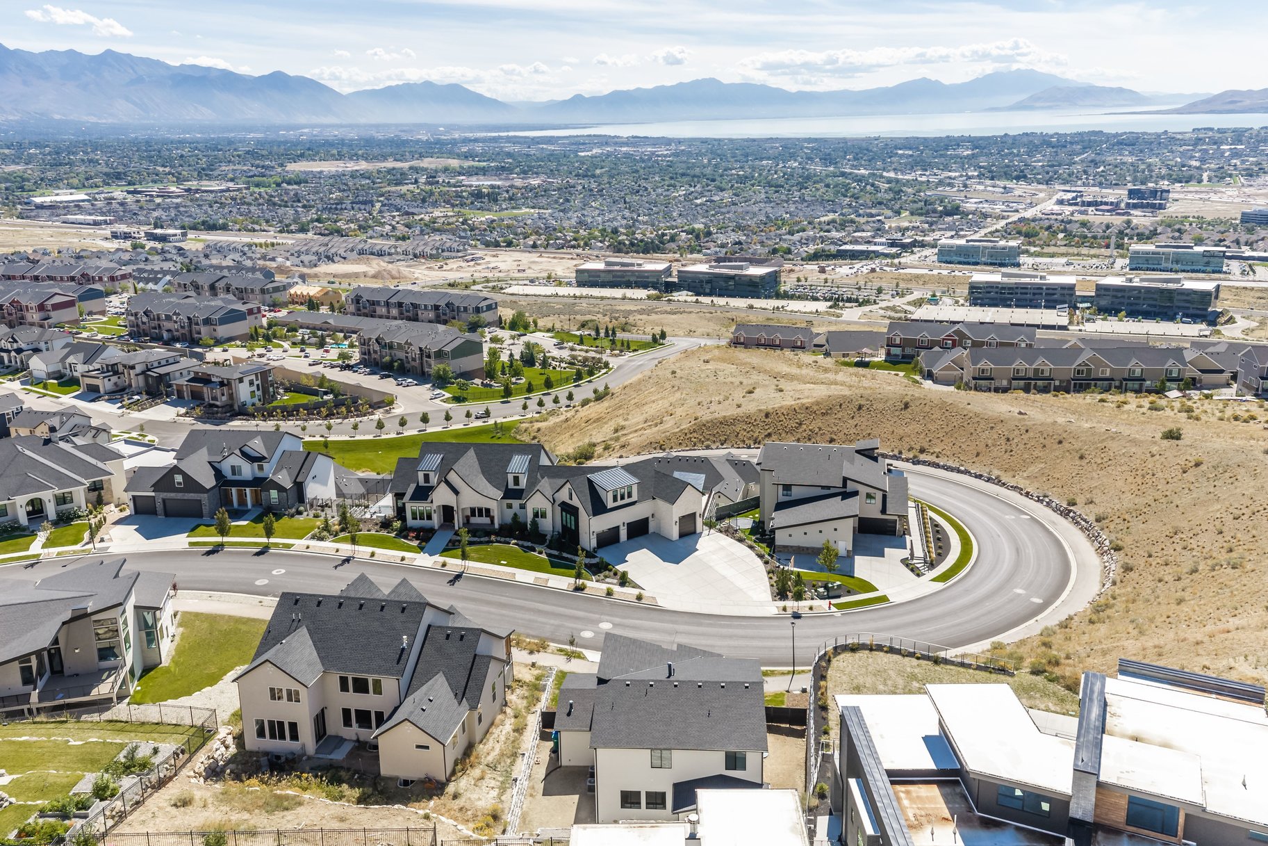  Designer Luxury with Mountain, Valley & Utah Lake Views in Lehi - 物件實景