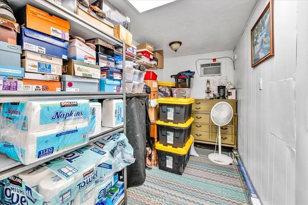 Morongo Valley, California, 92256, United States, 2 Bedrooms Bedrooms, ,2 BathroomsBathrooms,Residential,For Sale,1819780