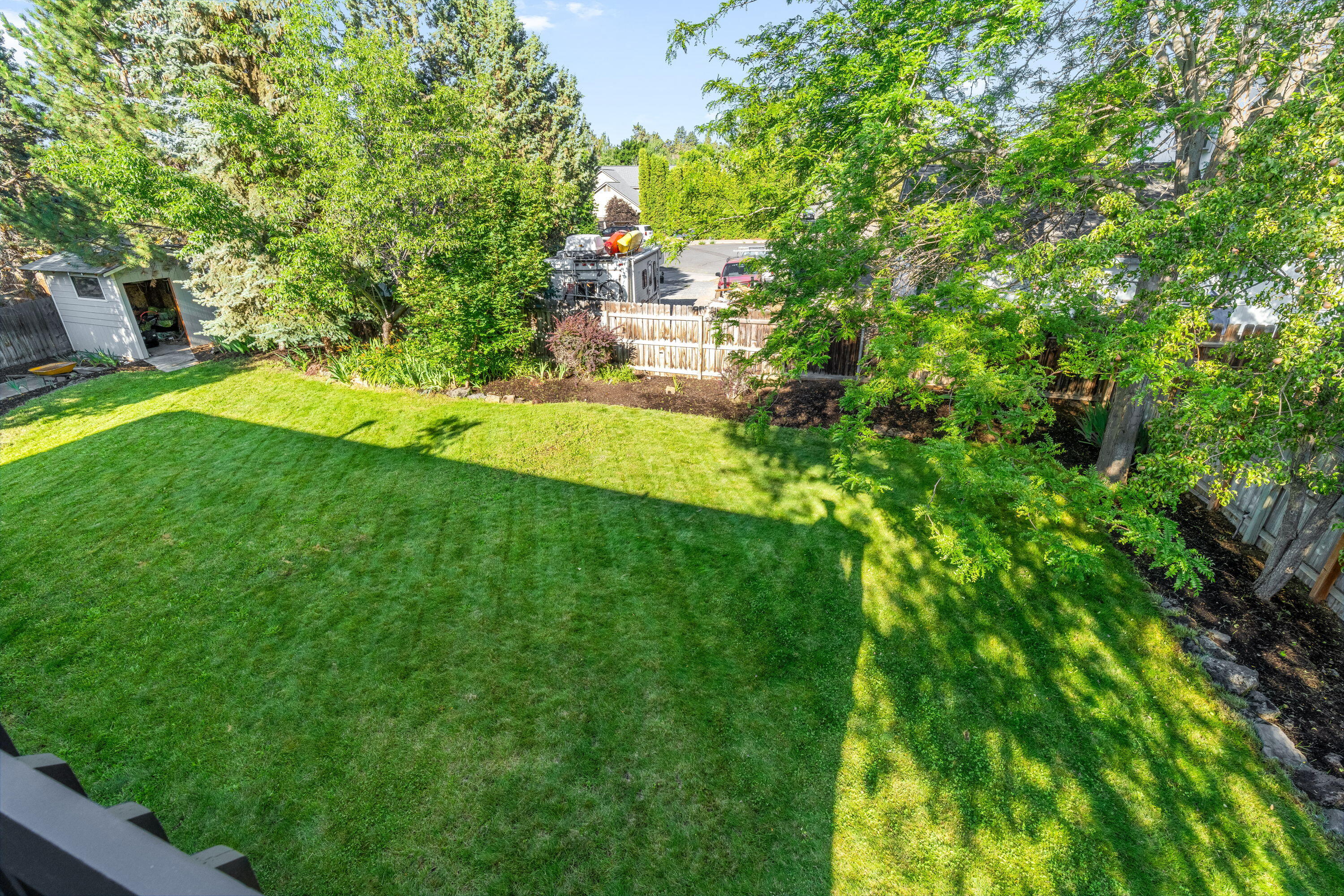 Bend, Oregon, 97701, United States, 3 Bedrooms Bedrooms, ,3 BathroomsBathrooms,Residential,For Sale,1889882