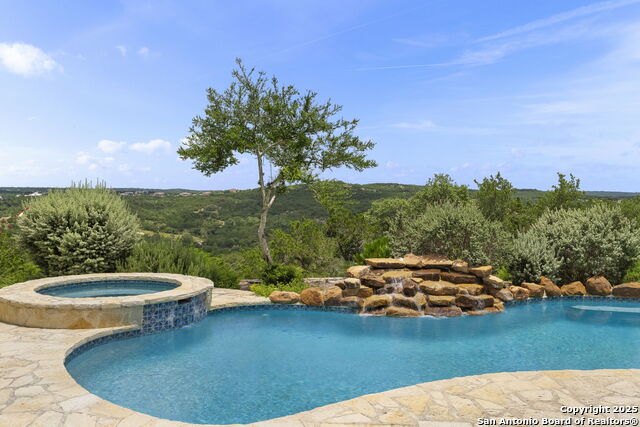 Boerne, Texas, 78006, United States, 4 Bedrooms Bedrooms, ,4 BathroomsBathrooms,Residential,For Sale,1891187