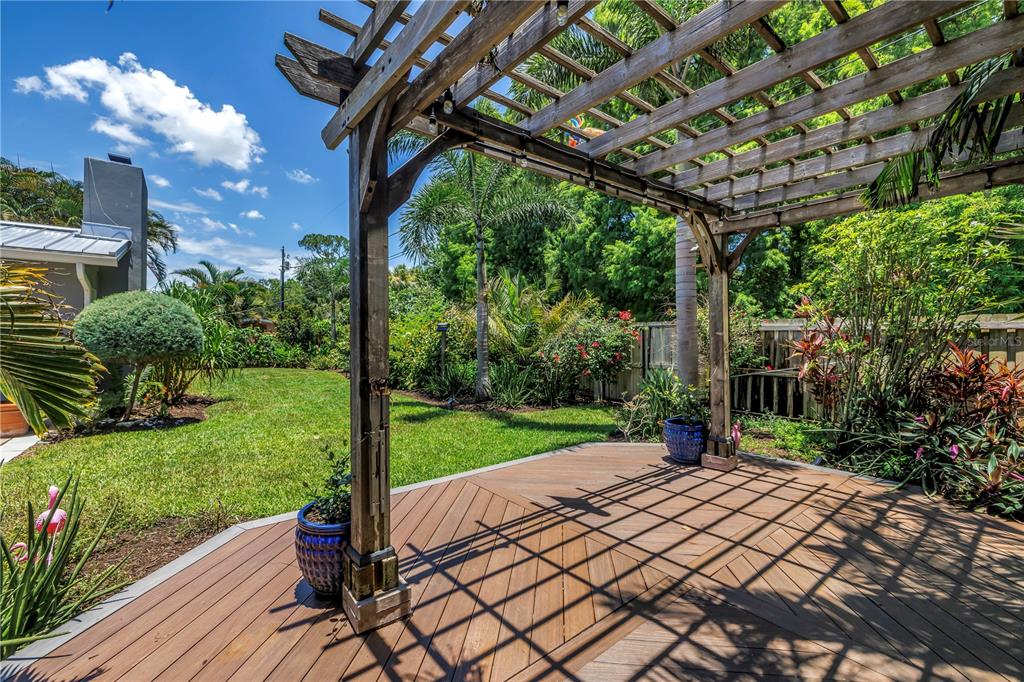 St Petersburg, Florida, 33711, United States, 3 Bedrooms Bedrooms, ,2 BathroomsBathrooms,Residential,For Sale,1862533