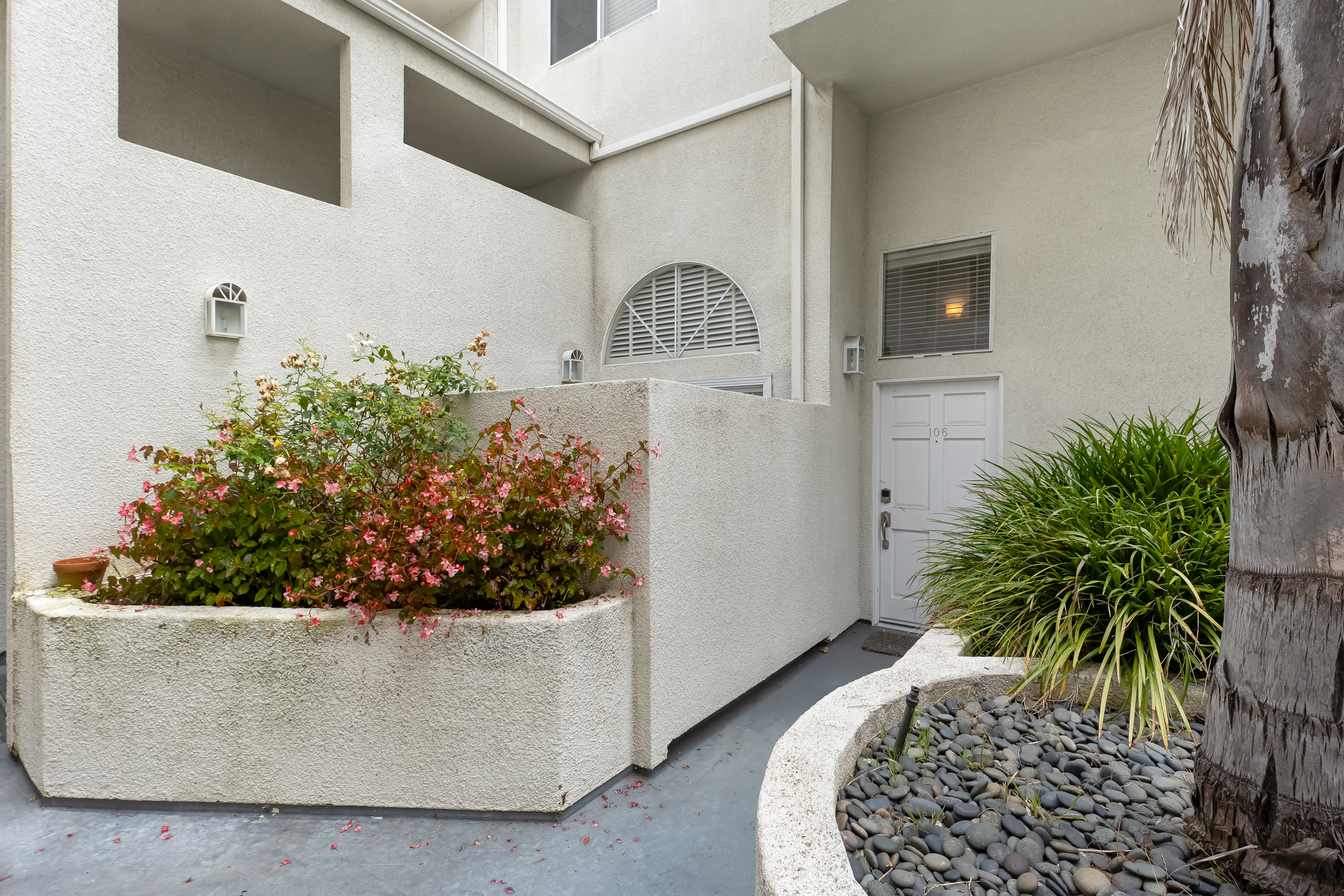  2550 S Centinela Avenue #106 - 物件實景
