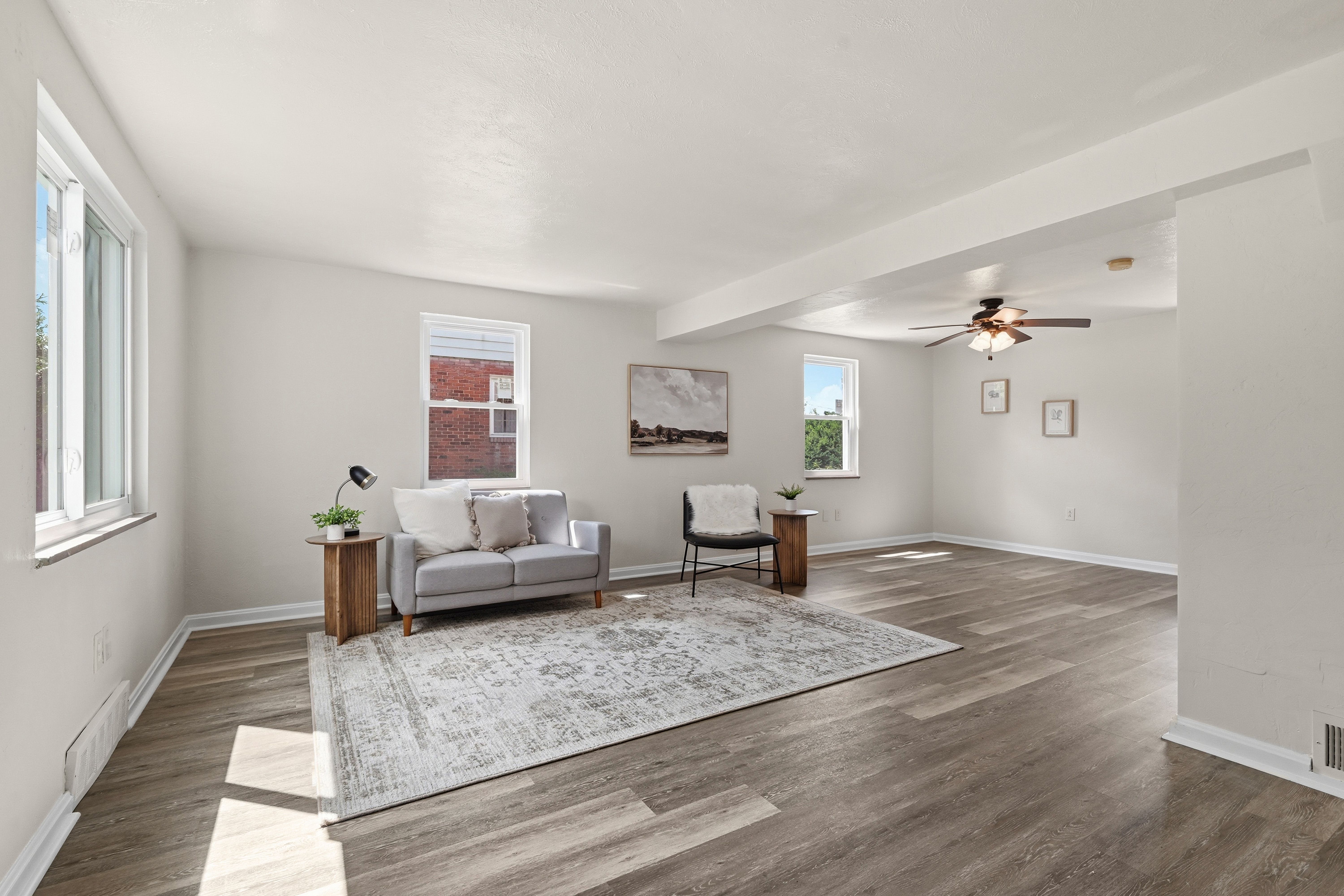  73 Clifford Drive, Pittsburgh, PA 15220 - 物件實景