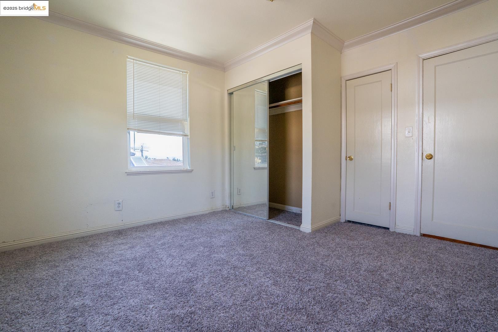 Richmond, California, 94805, United States, 5 Bedrooms Bedrooms, ,2 BathroomsBathrooms,Residential,For Sale,1895644