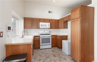 Highland, California, 92346, United States, 3 Bedrooms Bedrooms, ,2 BathroomsBathrooms,Residential,For Sale,1957139