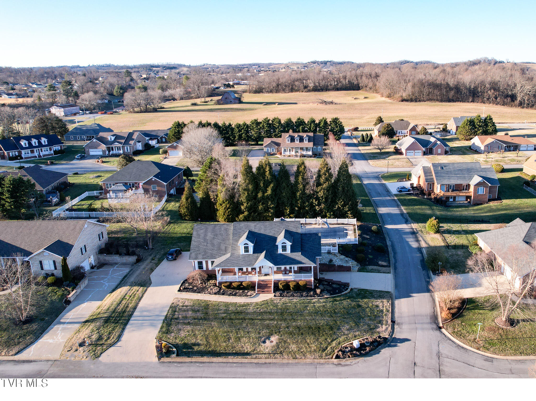 Greeneville, Tennessee, 37745, United States, 5 Bedrooms Bedrooms, ,5 BathroomsBathrooms,Residential,For Sale,2012581