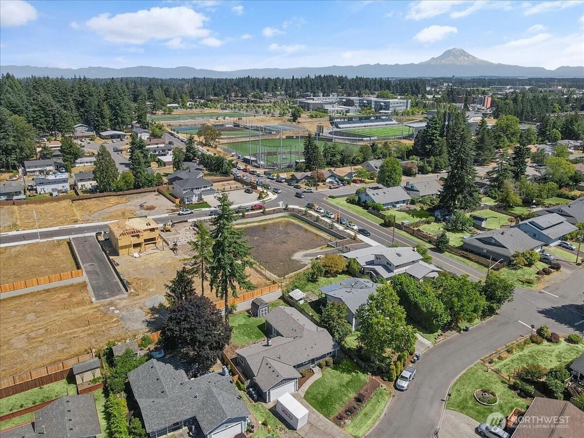 FEDERAL WAY, Washington, 98003, United States, 3 Bedrooms Bedrooms, ,3 BathroomsBathrooms,Residential,For Sale,1895483