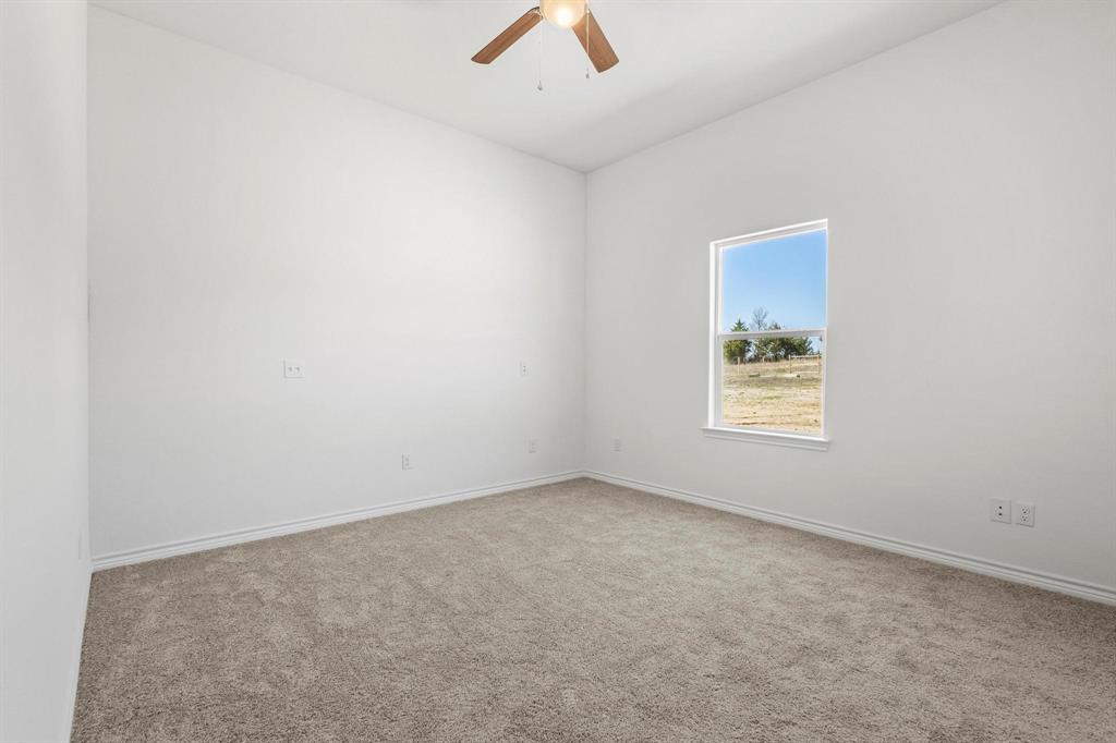 Petty, Texas, 75470, United States, 4 Bedrooms Bedrooms, ,4 BathroomsBathrooms,Residential,For Sale,1921073