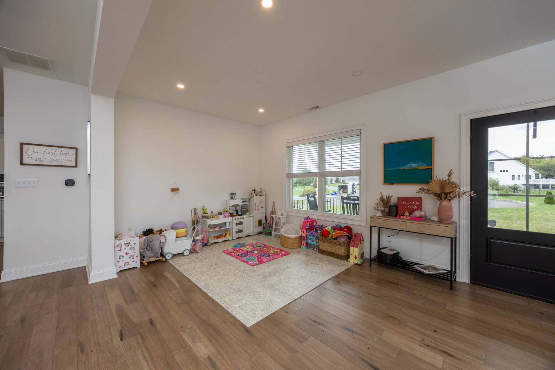  28 Queen Anne Court - 物件實景