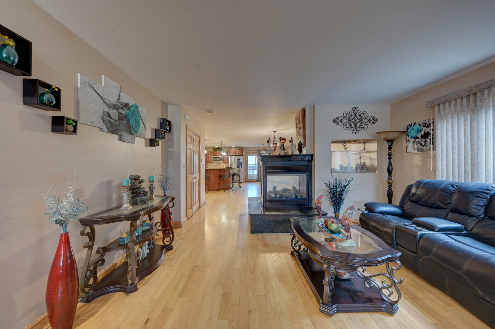 River Grove, Illinois, 60171, United States, 5 Bedrooms Bedrooms, ,4 BathroomsBathrooms,Residential,For Sale,2002992