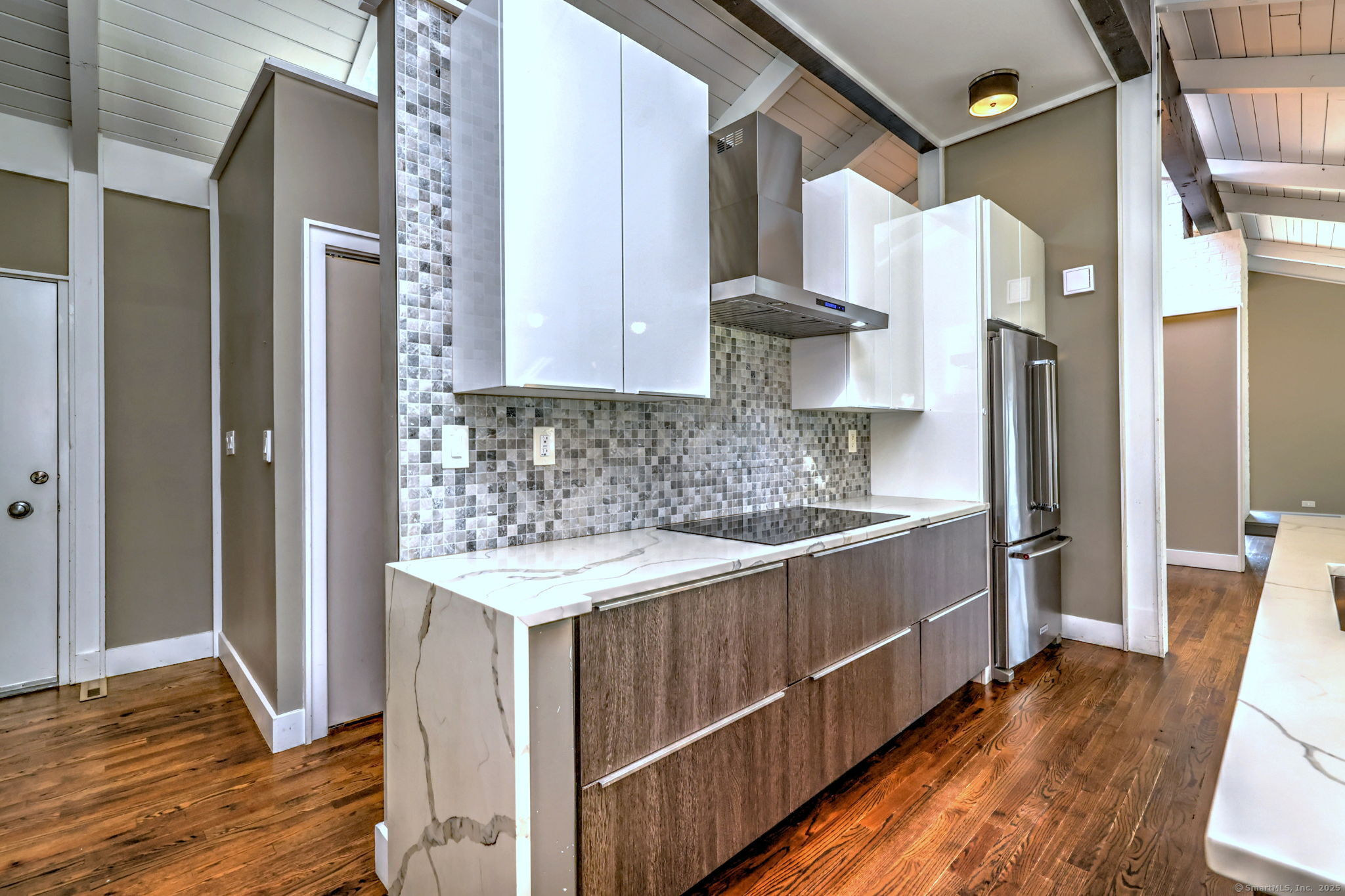 Hamden, Connecticut, 06517, United States, 4 Bedrooms Bedrooms, ,4 BathroomsBathrooms,Residential,For Sale,1942172