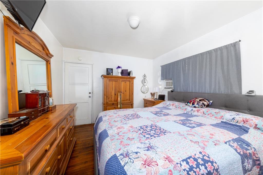 Los Angeles, California, 90059, United States, 2 Bedrooms Bedrooms, ,1 BathroomBathrooms,Residential,For Sale,1908040