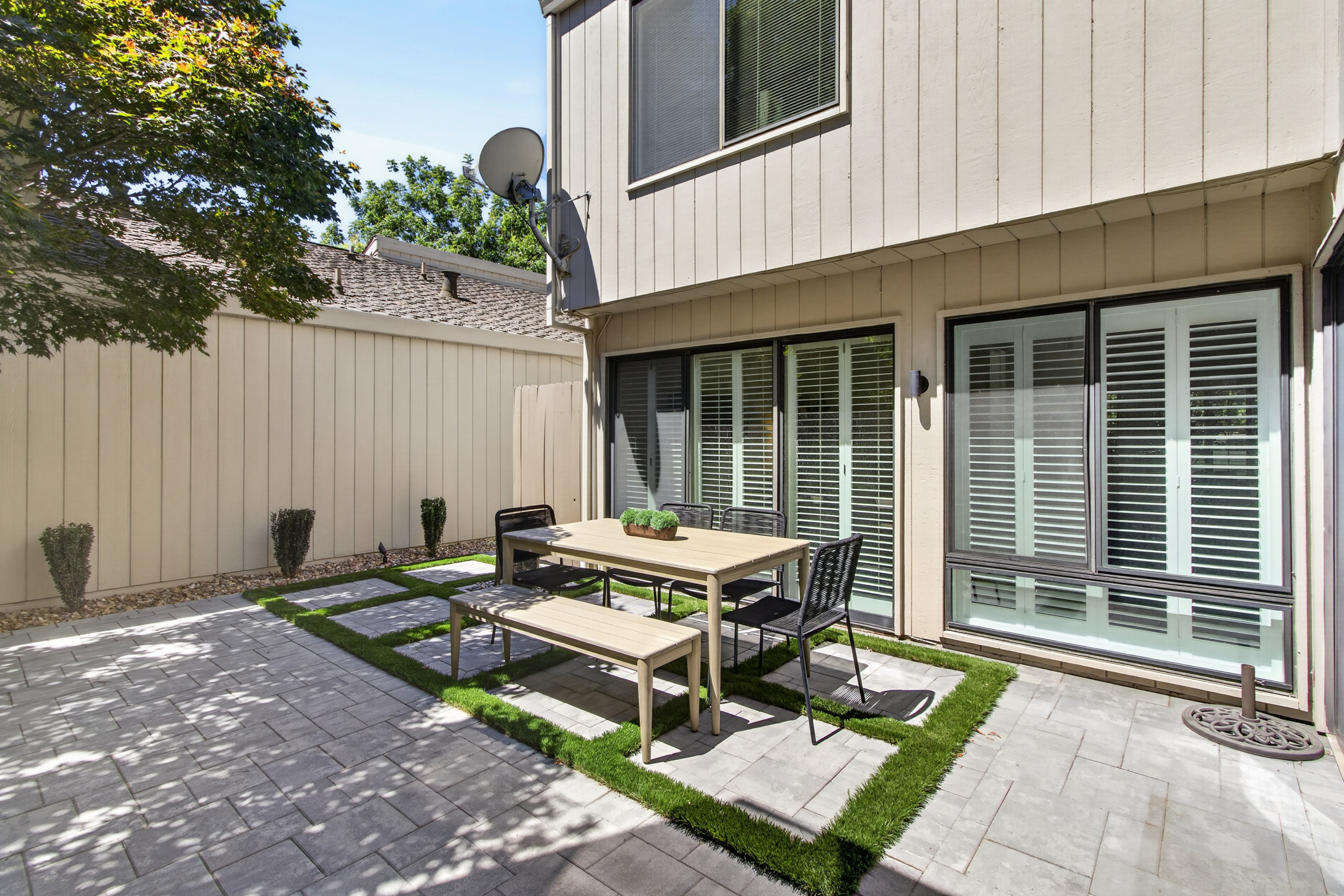  1427 Commons Drive, Sacramento, CA 95825 - 物件實景