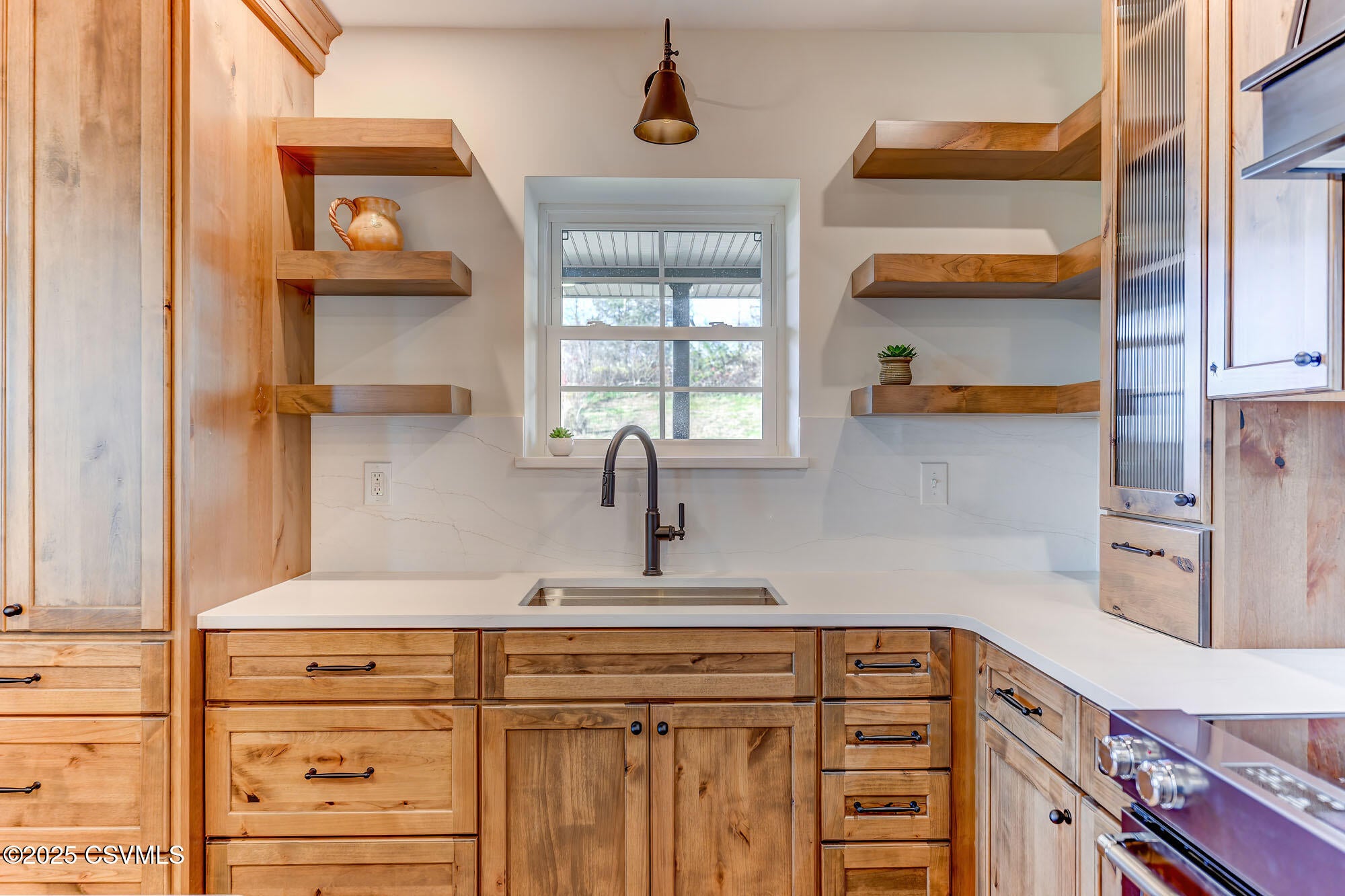 Berwick, Pennsylvania, 18603, United States, 4 Bedrooms Bedrooms, ,2 BathroomsBathrooms,Residential,For Sale,1993834