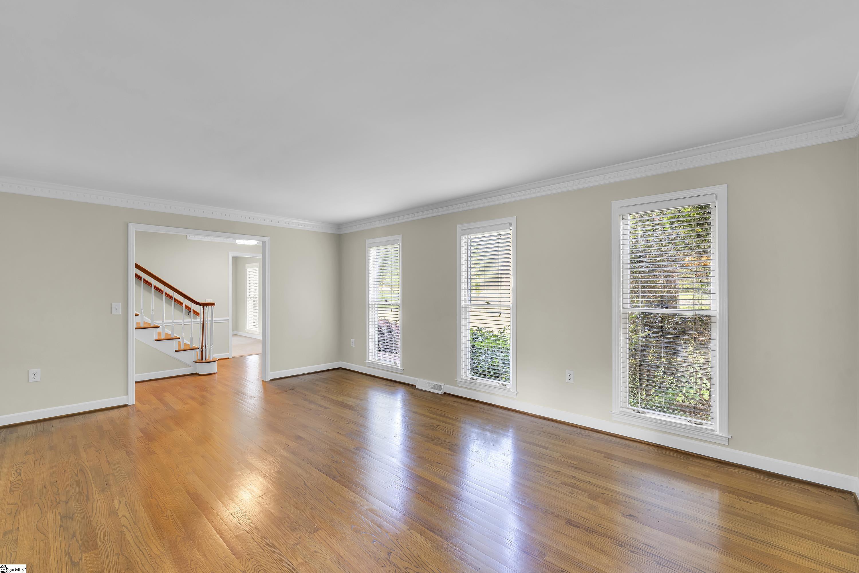 Taylors, South Carolina, 29687, United States, 4 Bedrooms Bedrooms, ,3 BathroomsBathrooms,Residential,For Sale,1874082