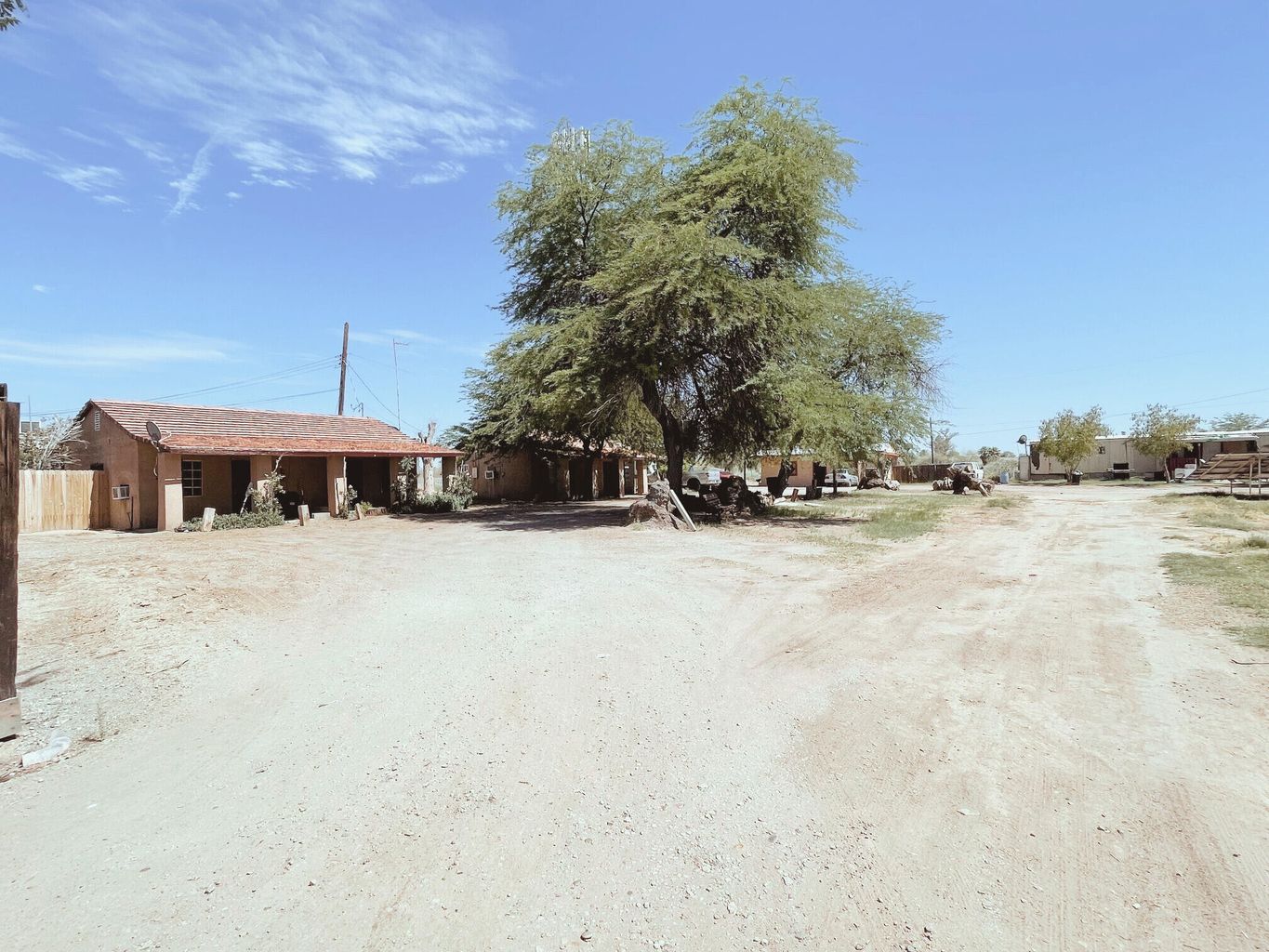 Blythe, California, 92225, United States, 12 Bedrooms Bedrooms, ,10 BathroomsBathrooms,Residential,For Sale,1944843