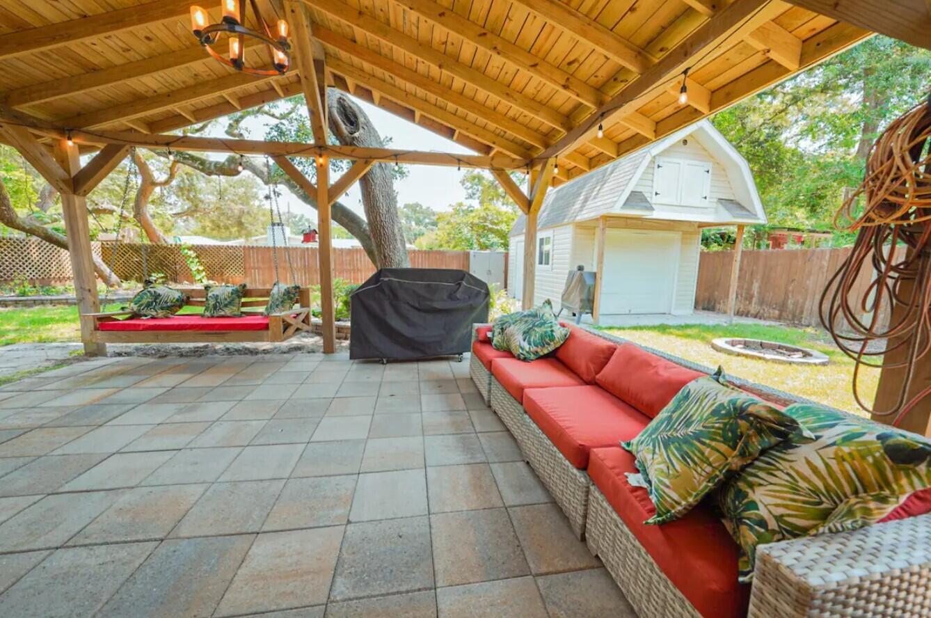 Fort Walton Beach, Florida, 32547, United States, 4 Bedrooms Bedrooms, ,2 BathroomsBathrooms,Residential,For Sale,1978074