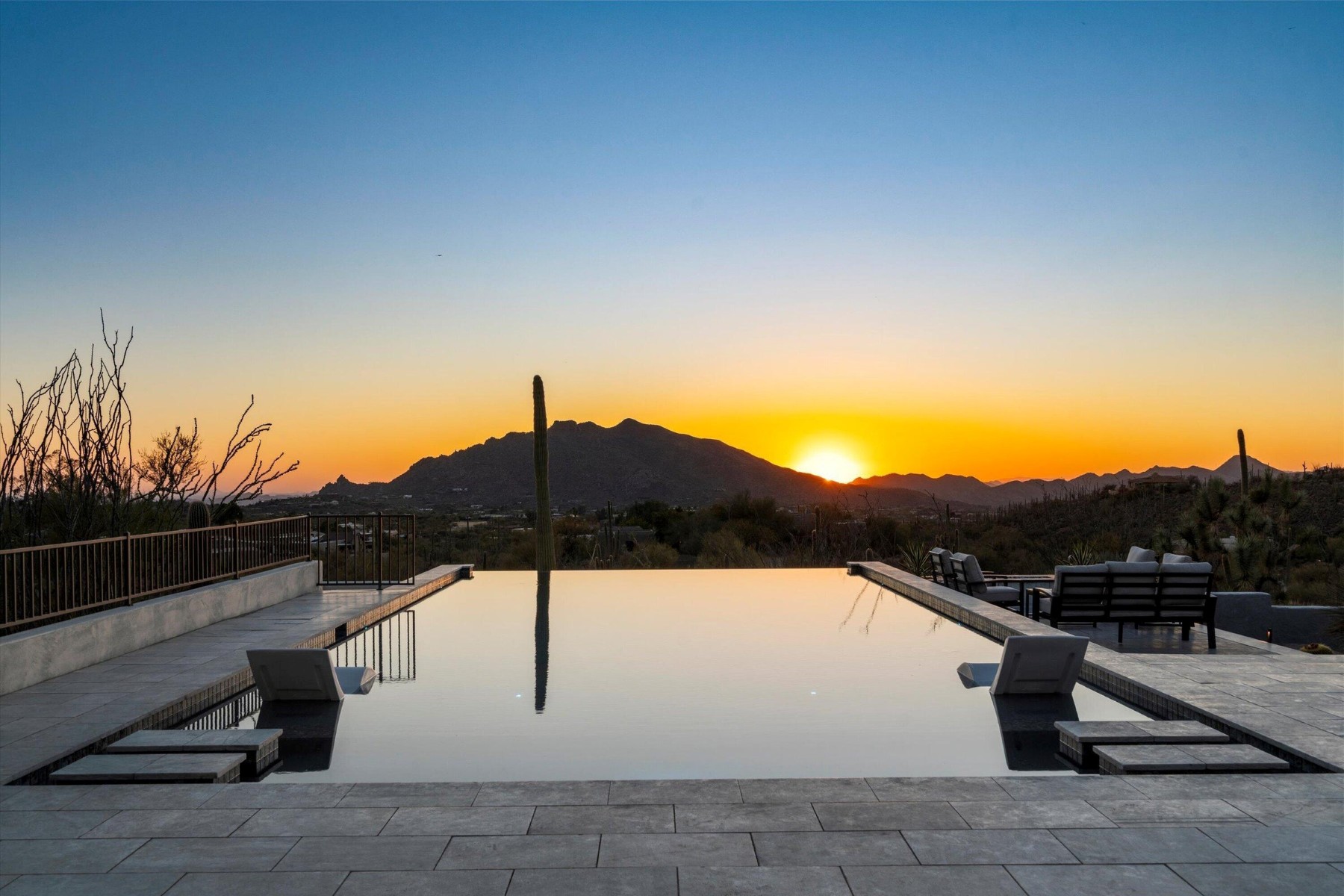  37801 N Stirrup Circle  Carefree, AZ - 物件實景