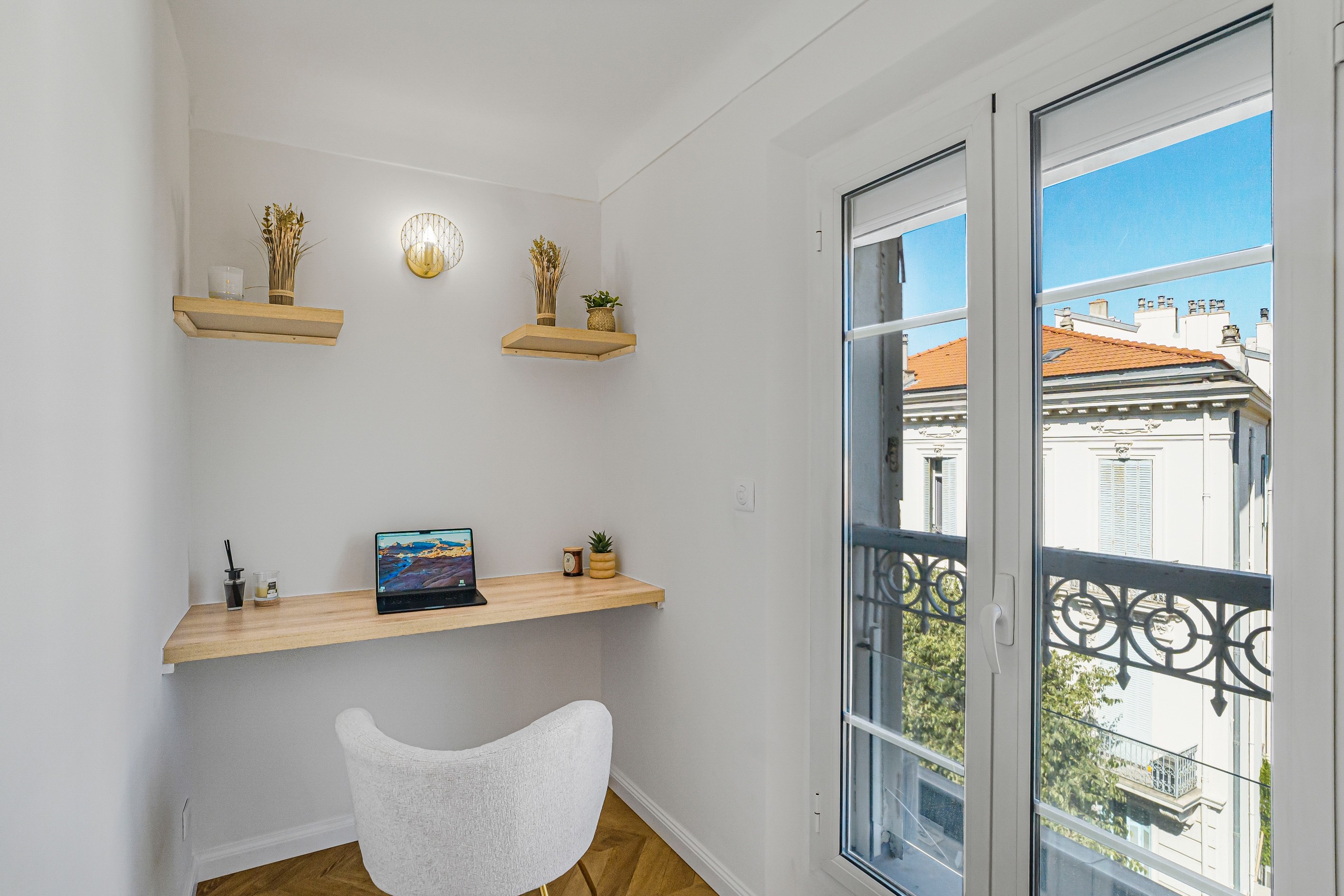  Antibes Old Town, renovated 83 sqm two bedroom top floor apartment - 物件實景