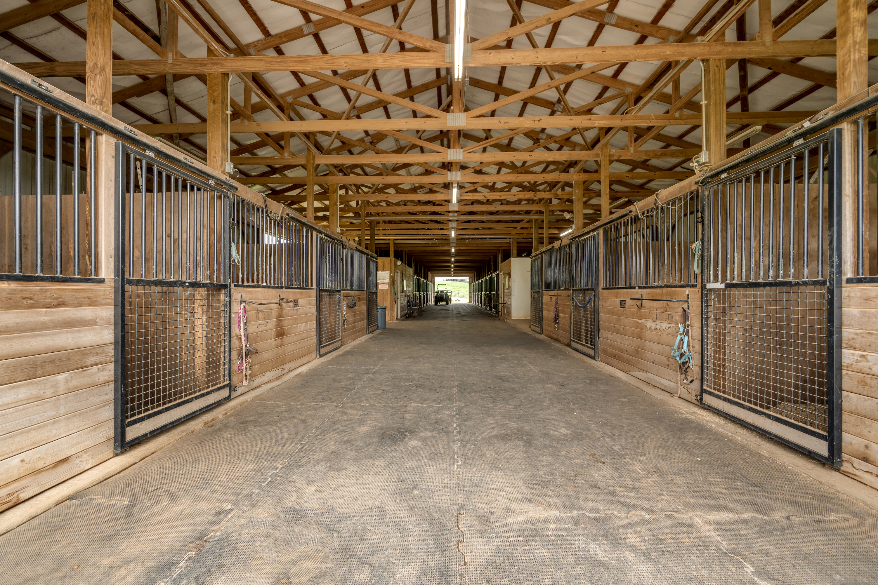  3200 Fishers Mill Road - 物件實景