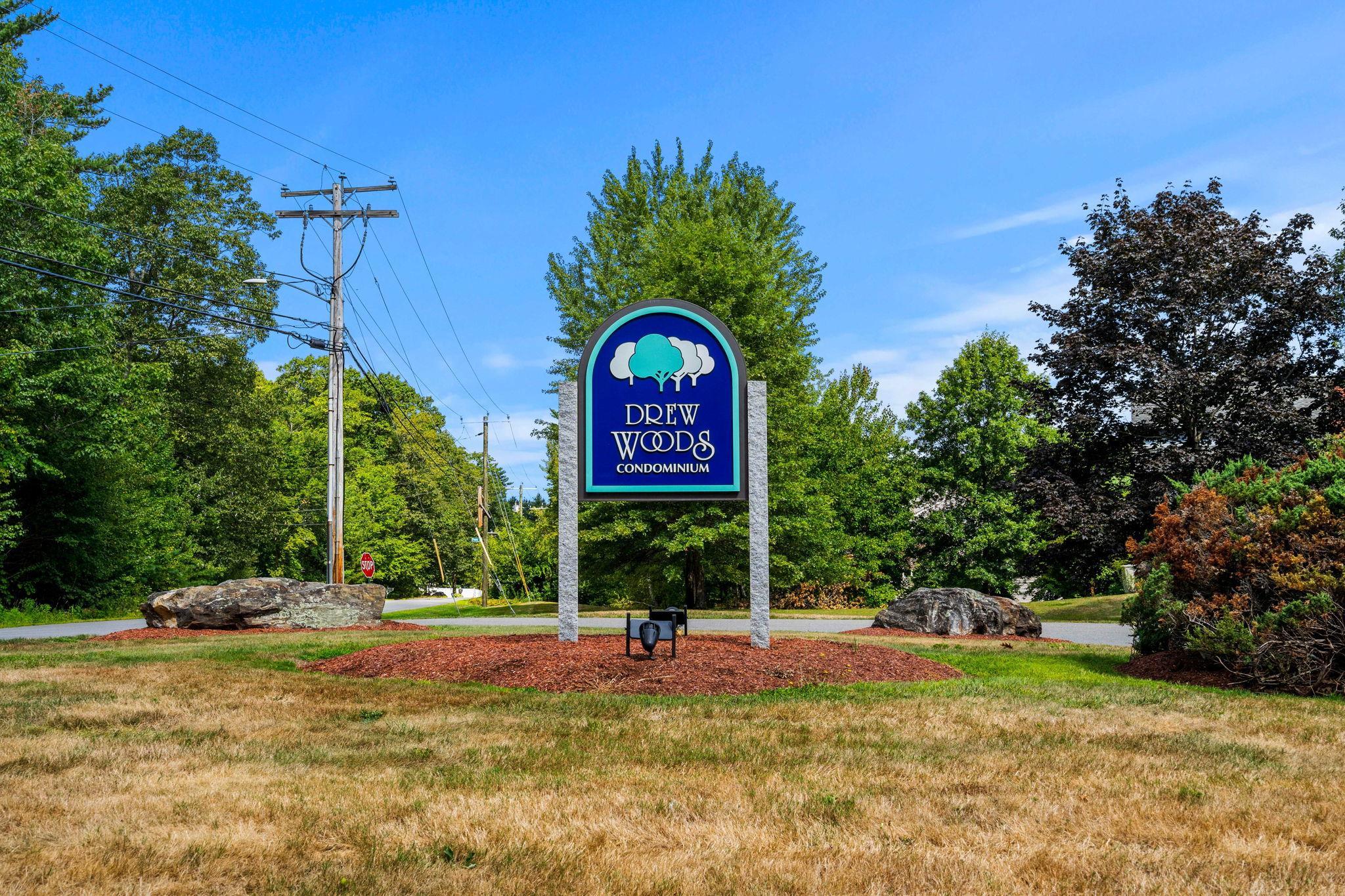 Derry, New Hampshire, 03038, United States, 3 Bedrooms Bedrooms, ,2 BathroomsBathrooms,Residential,For Sale,1927202
