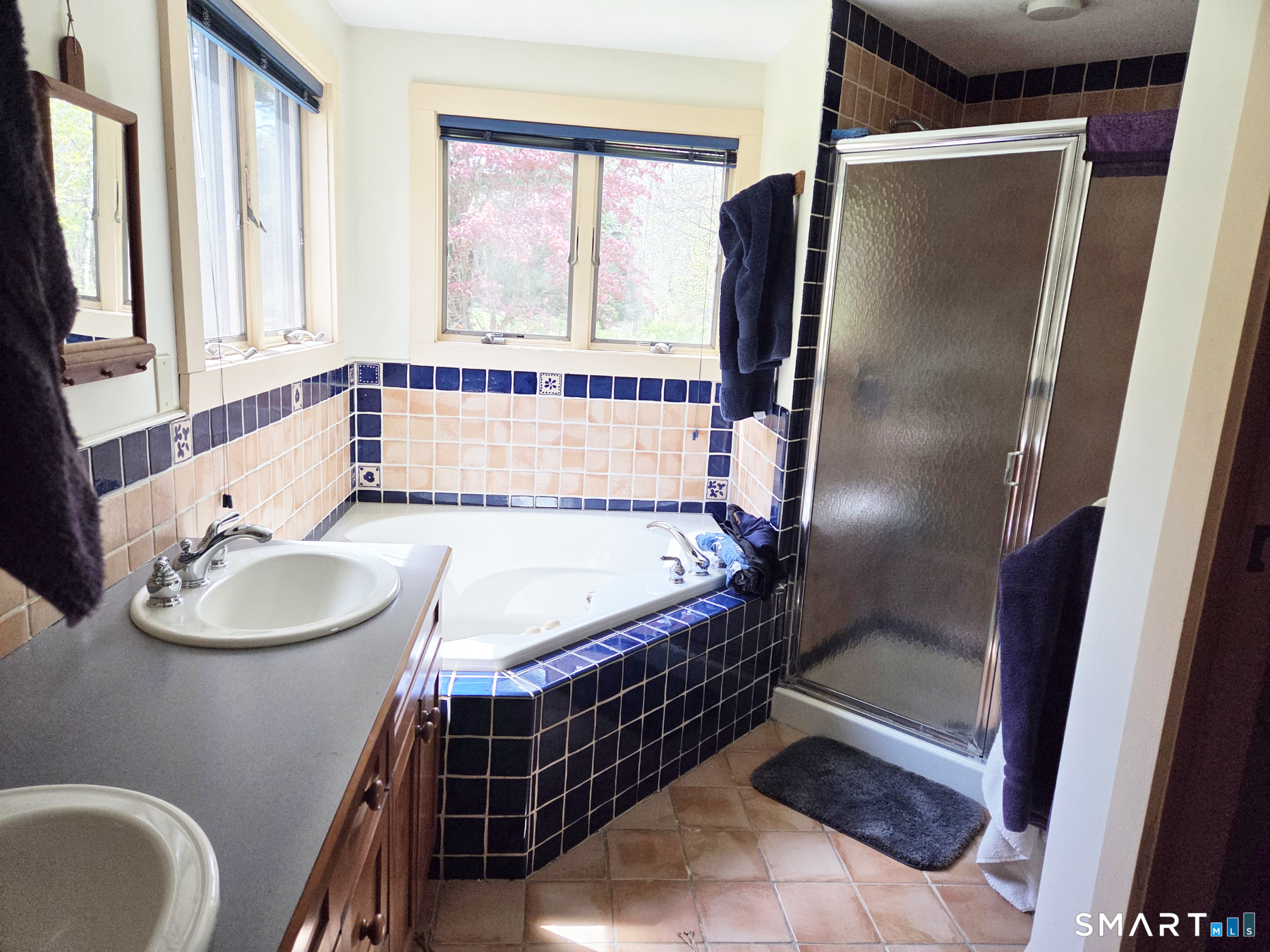 Bethany, Connecticut, 06524, United States, 4 Bedrooms Bedrooms, ,4 BathroomsBathrooms,Residential,For Sale,2049366