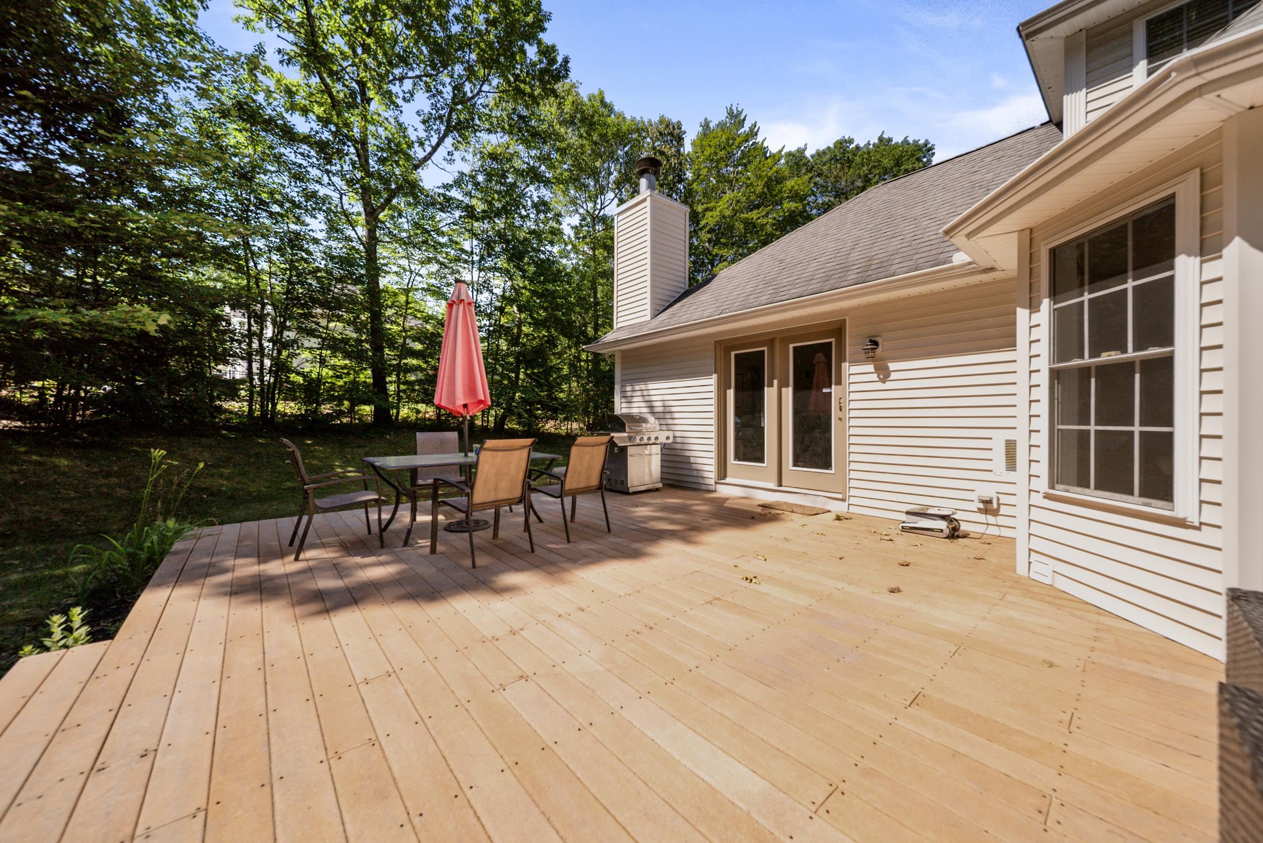 Goffstown, New Hampshire, 03045, United States, 4 Bedrooms Bedrooms, ,2 BathroomsBathrooms,Residential,For Sale,1873843