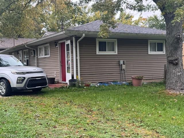 Carroll Ave, Warren, OH 44483