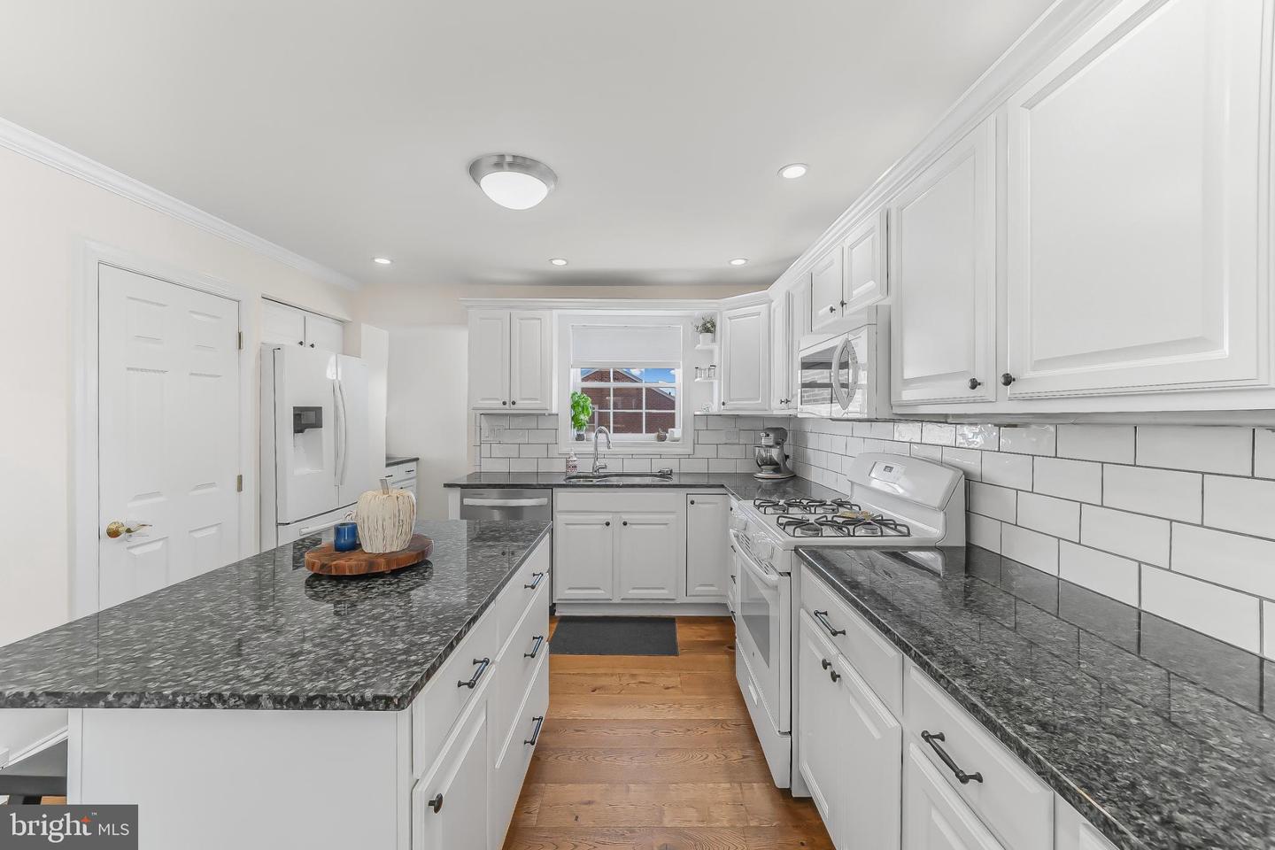 Springfield, Pennsylvania, 19064, United States, 4 Bedrooms Bedrooms, ,2 BathroomsBathrooms,Residential,For Sale,1972496