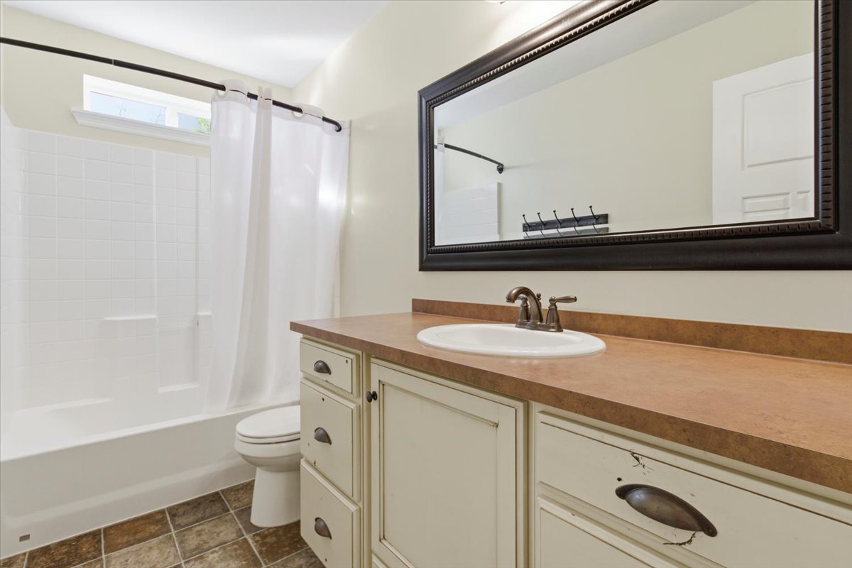 CENTRAL VALLEY, Utah, 84754, United States, 4 Bedrooms Bedrooms, ,3 BathroomsBathrooms,Residential,For Sale,1973038