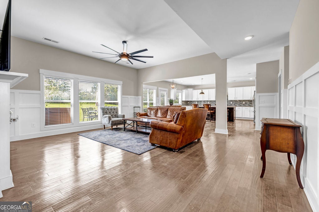 Conyers, Georgia, 30013, United States, 5 Bedrooms Bedrooms, ,6 BathroomsBathrooms,Residential,For Sale,1904755