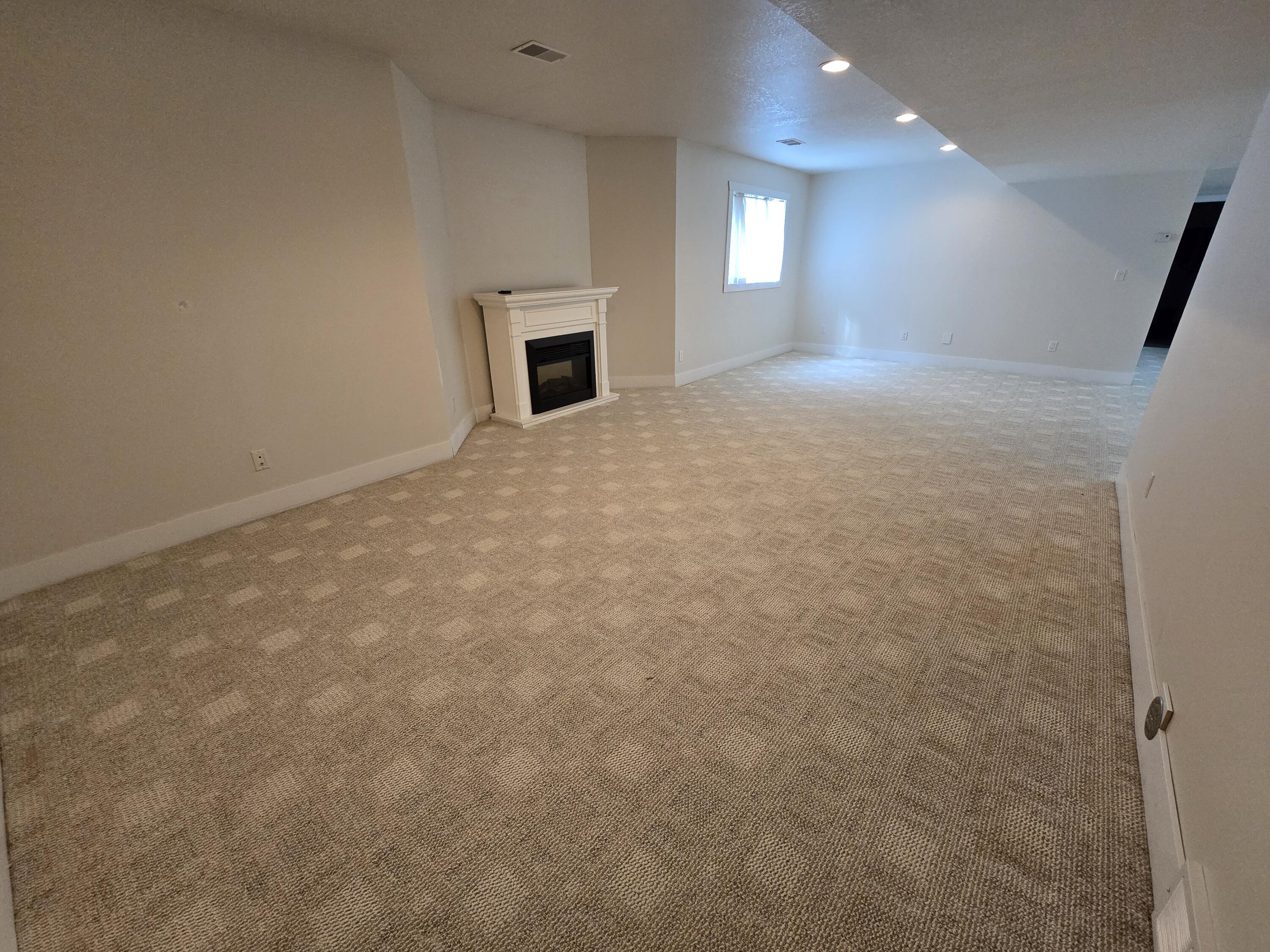 Alpena, Michigan, 49707, United States, 4 Bedrooms Bedrooms, ,4 BathroomsBathrooms,Residential,For Sale,1922975