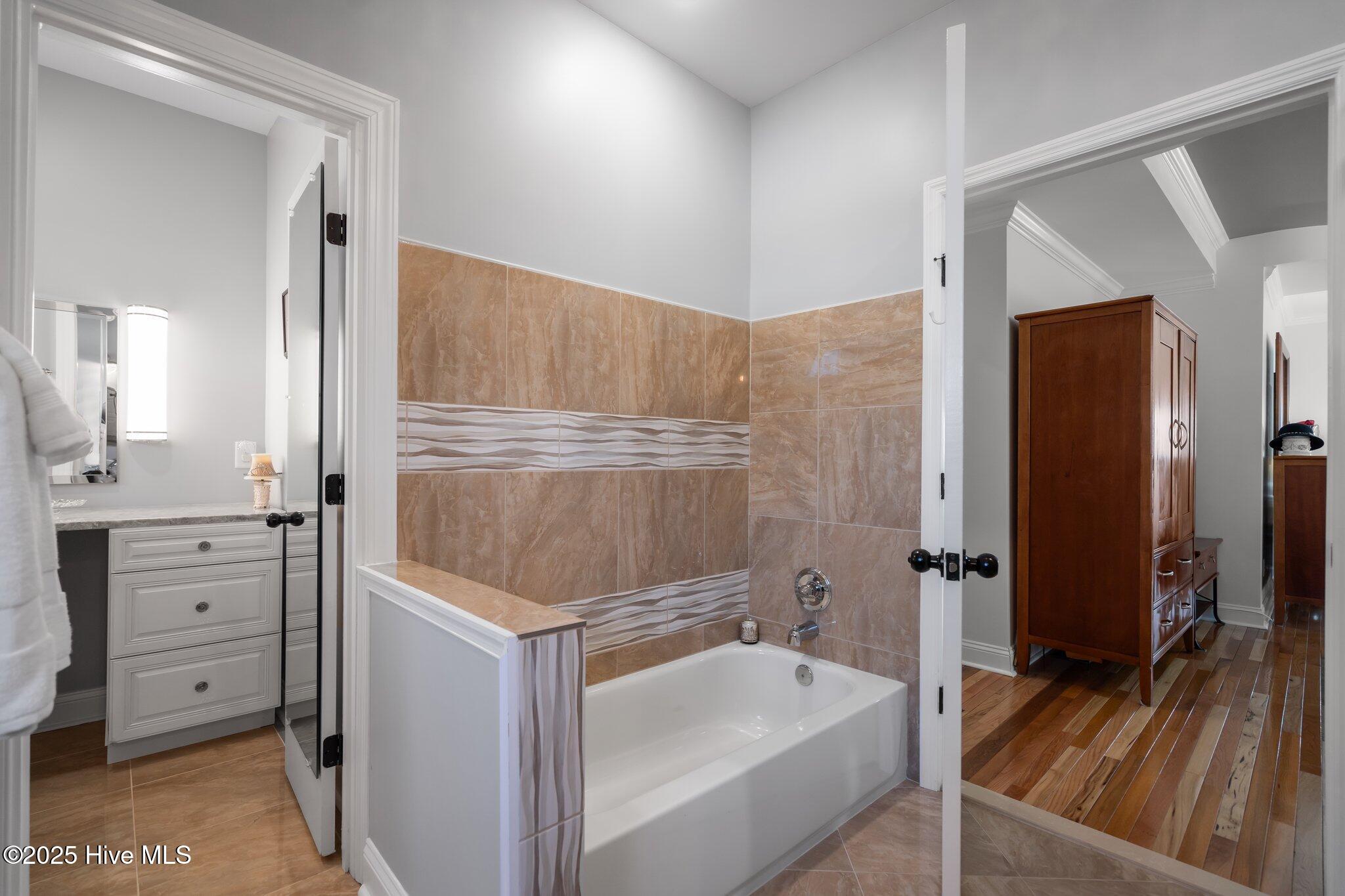 Bolivia, North Carolina, 28422, United States, 3 Bedrooms Bedrooms, ,3 BathroomsBathrooms,Residential,For Sale,1982887