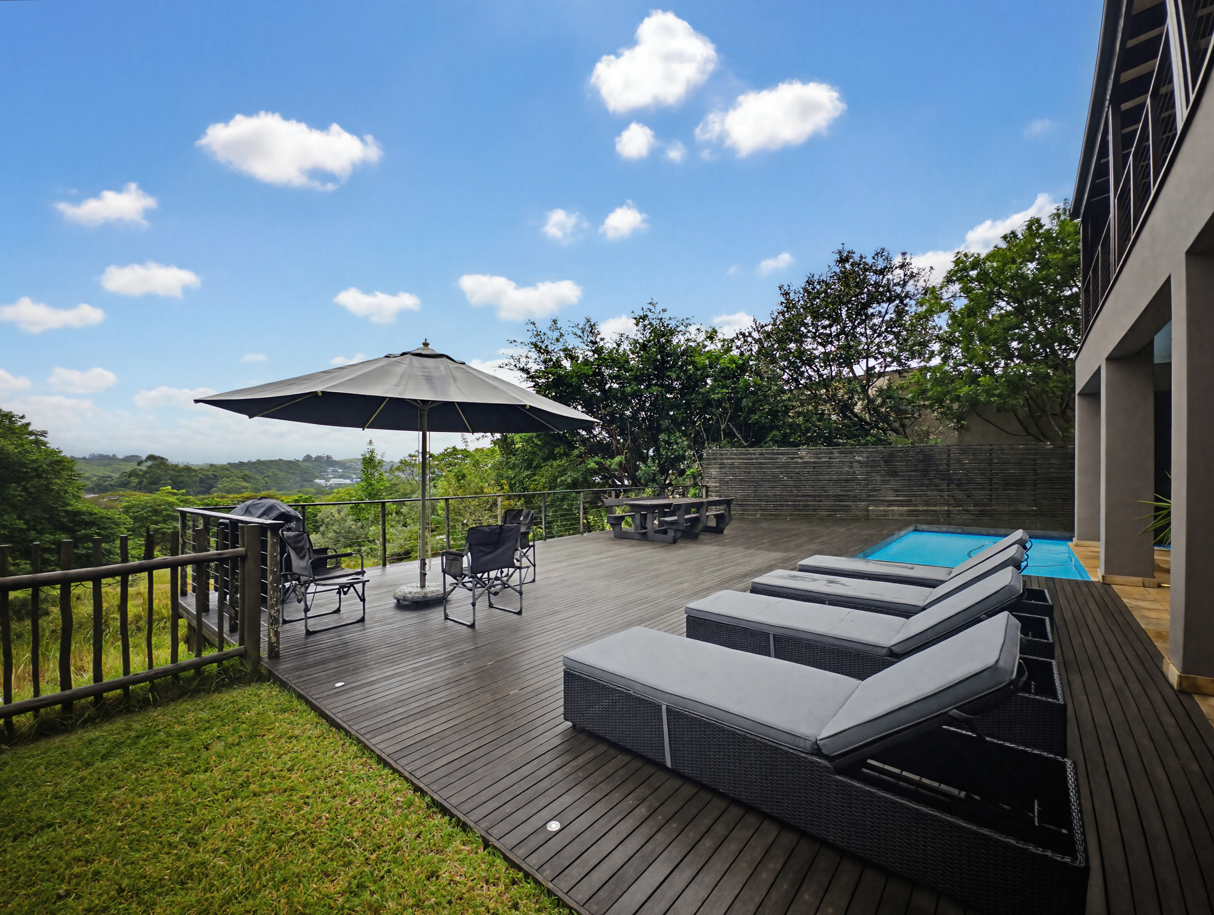  Private Bush Lodge-Inspired Estate Residence on 2,344m² in Simbithi Eco Estate - 物件實景