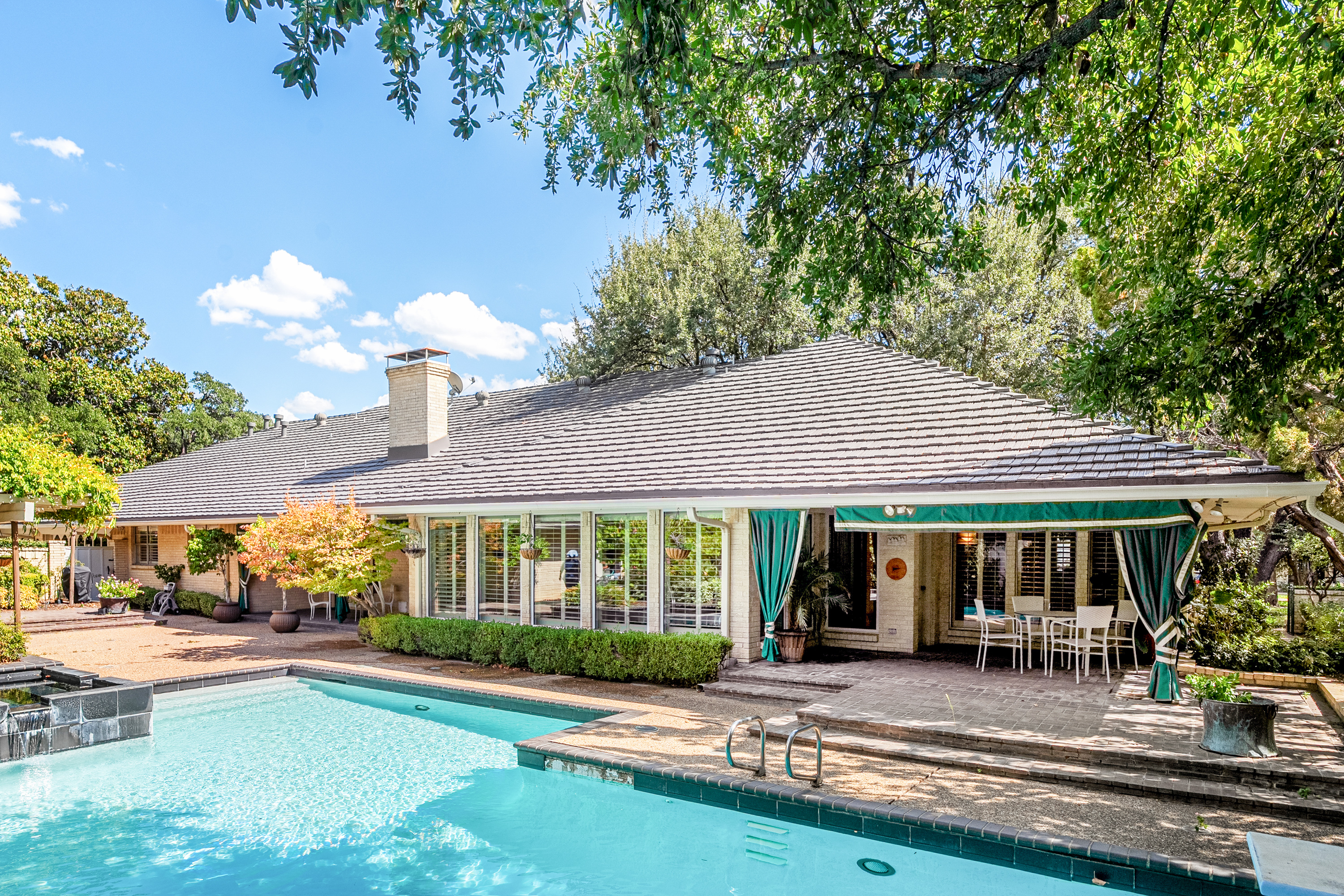  5531 Pebblebrook Drive - 物件實景