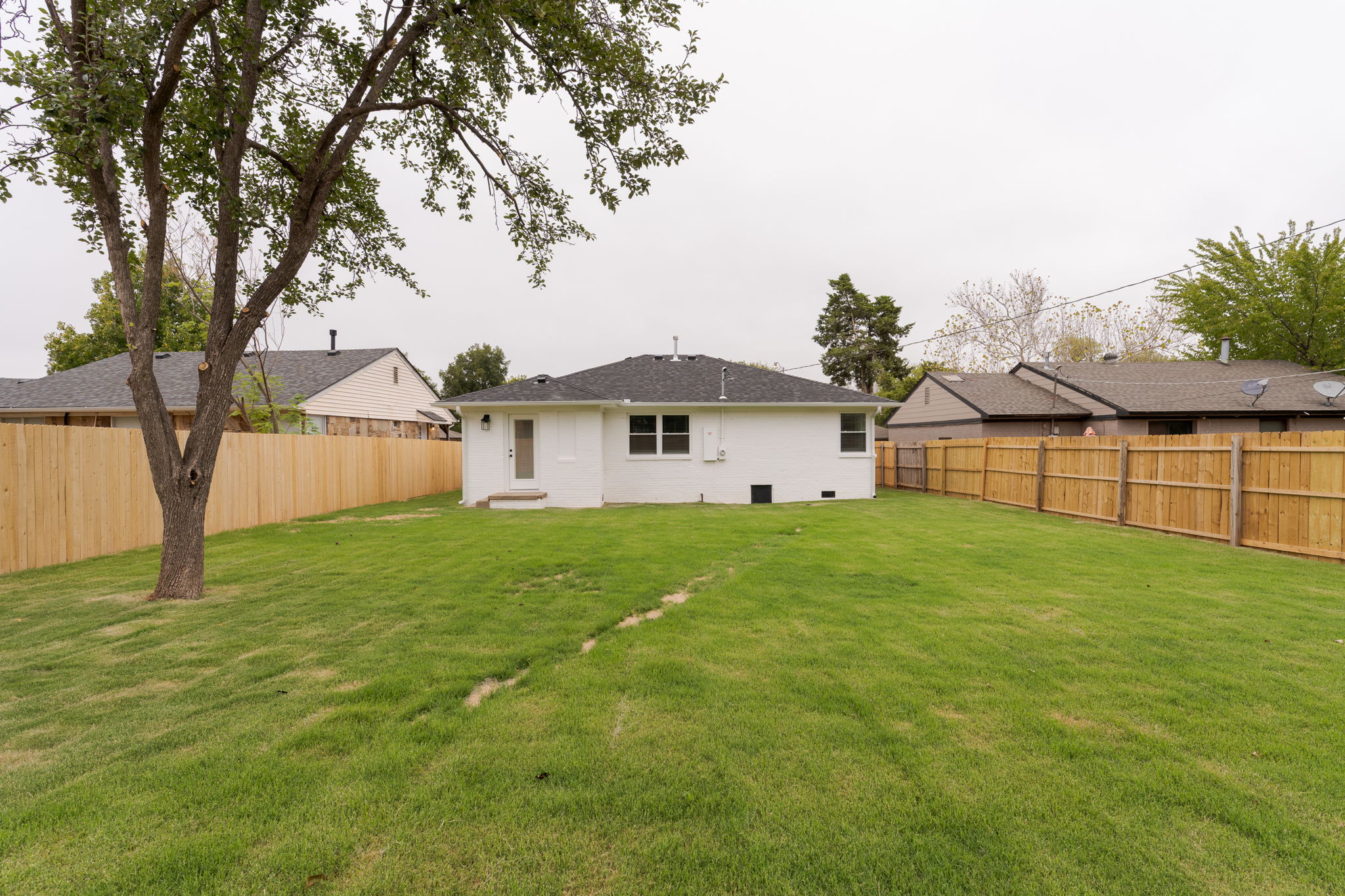  2000 Andover Court, The Village, OK 73120 - 物件實景