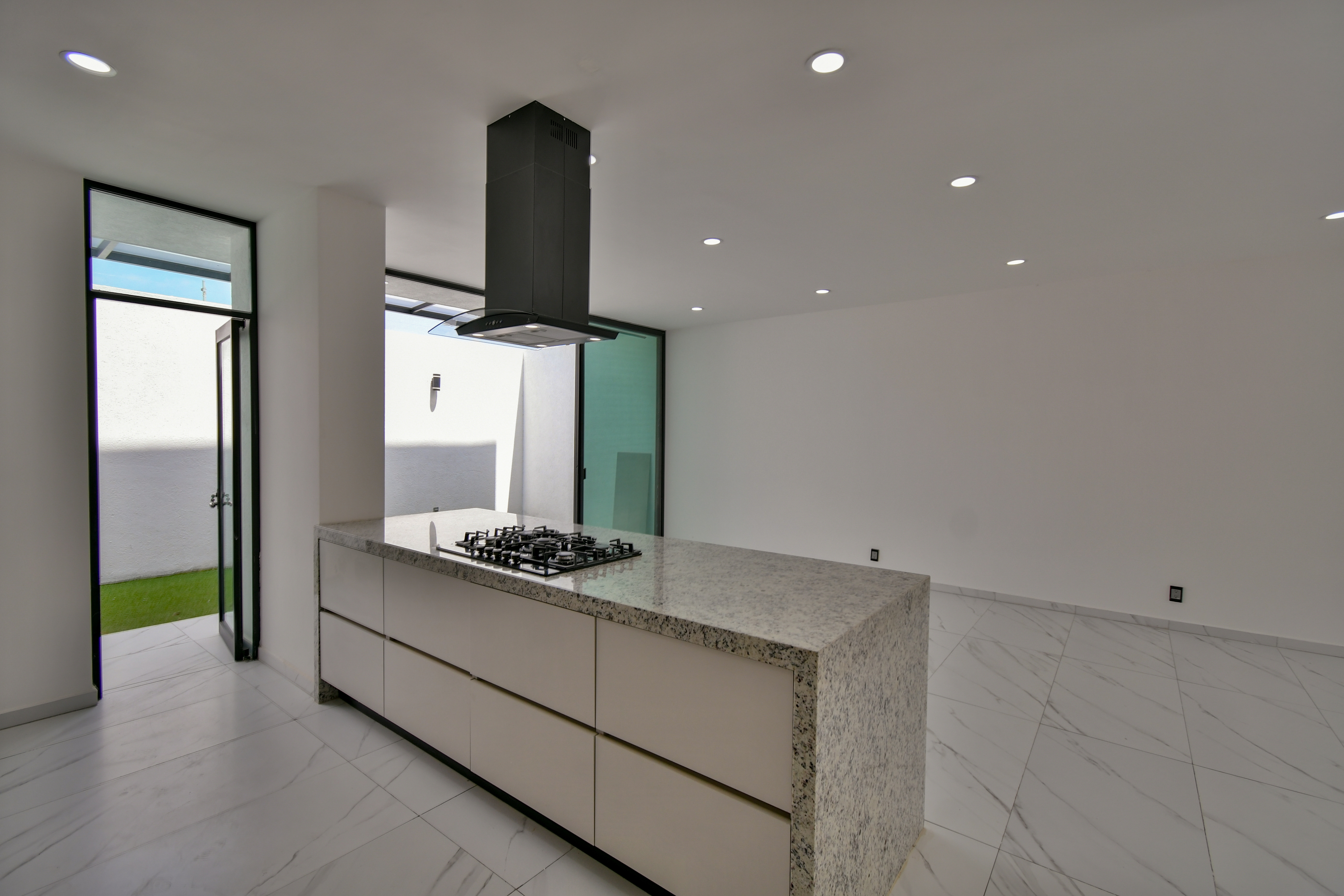  Residencia Contemporánea Coto Baluarte Casa Fuerte en Venta - 物件實景