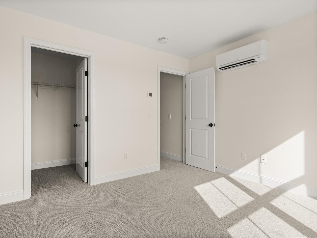 South Burlington, Vermont, 05403, United States, 3 Bedrooms Bedrooms, ,2 BathroomsBathrooms,Residential,For Sale,1939047