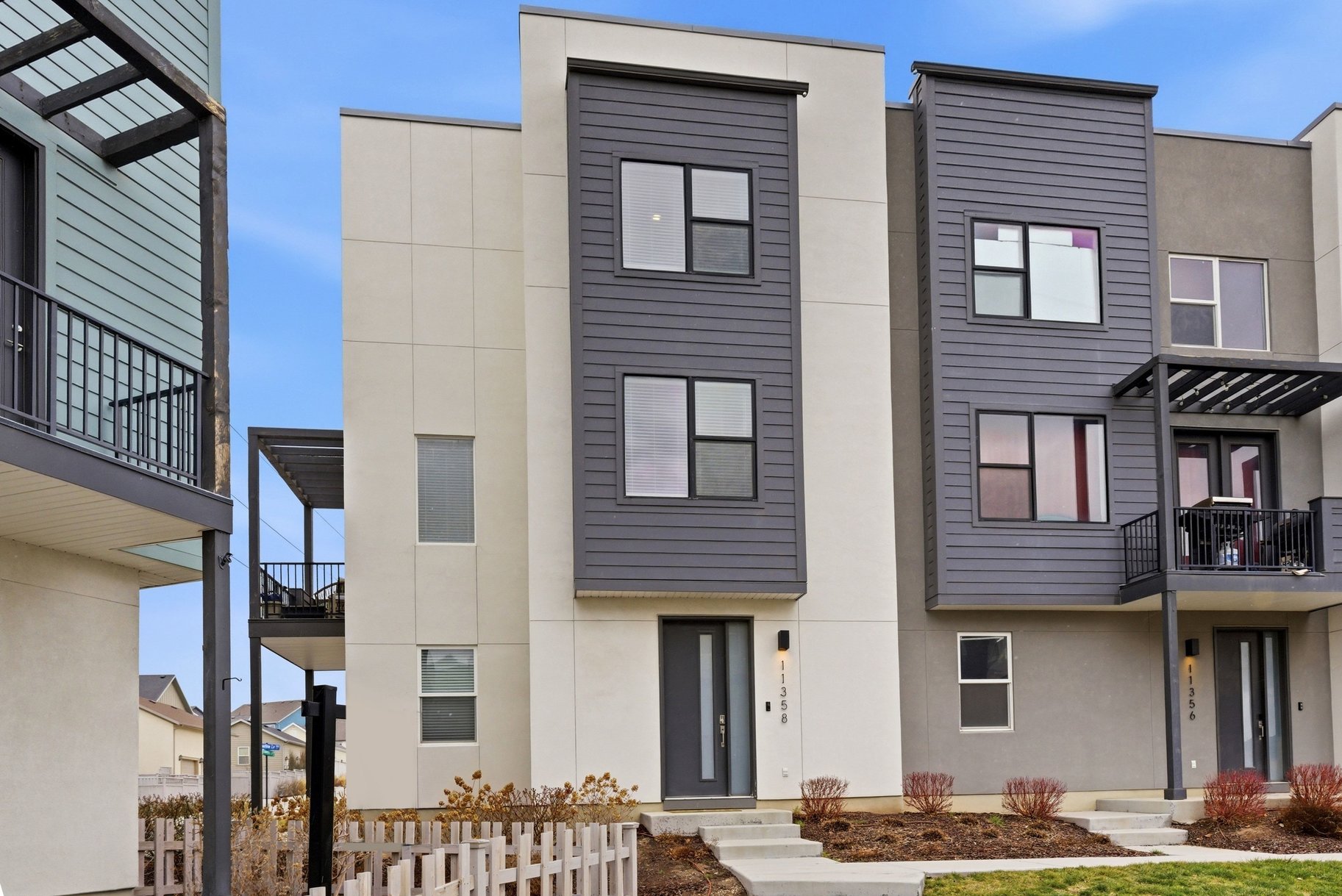  Smart Home Townhome - 物件實景