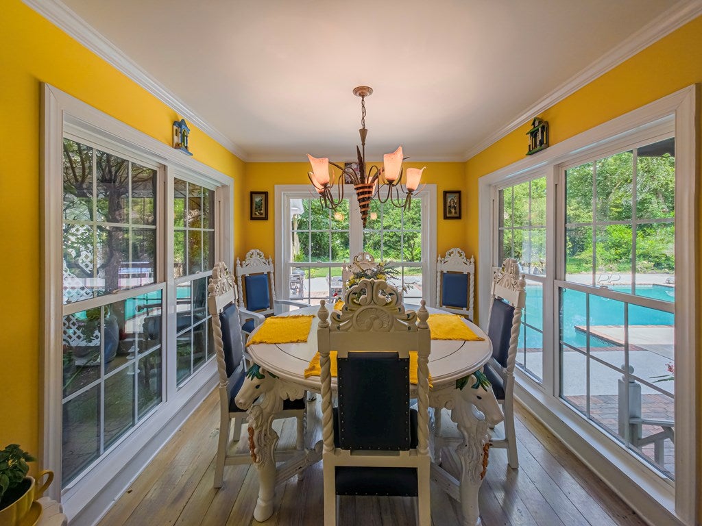 Leslie, Georgia, 31764, United States, 5 Bedrooms Bedrooms, ,4 BathroomsBathrooms,Residential,For Sale,1944897