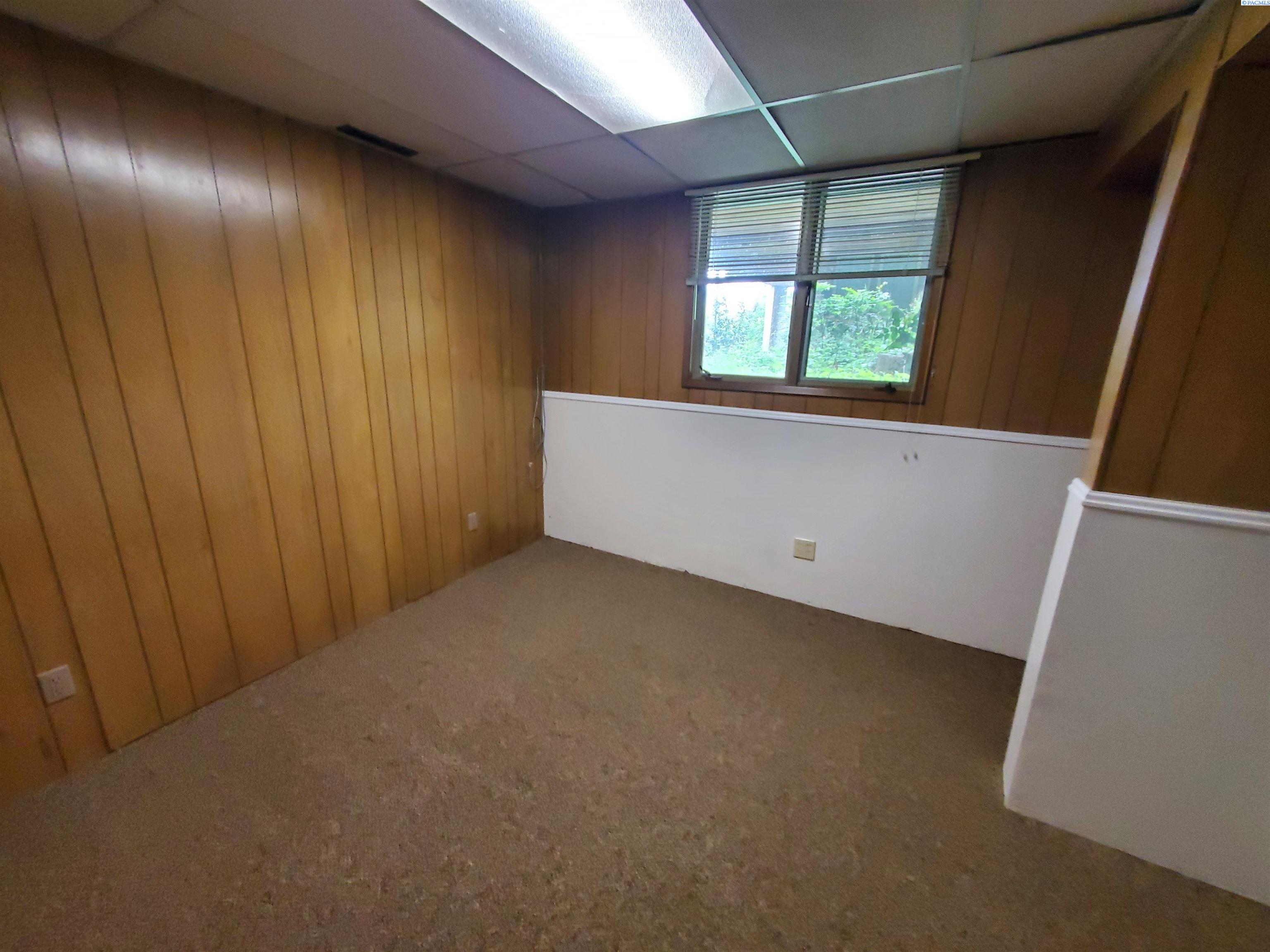 Pullman, Washington, 99163, United States, 5 Bedrooms Bedrooms, ,3 BathroomsBathrooms,Residential,For Sale,1793538