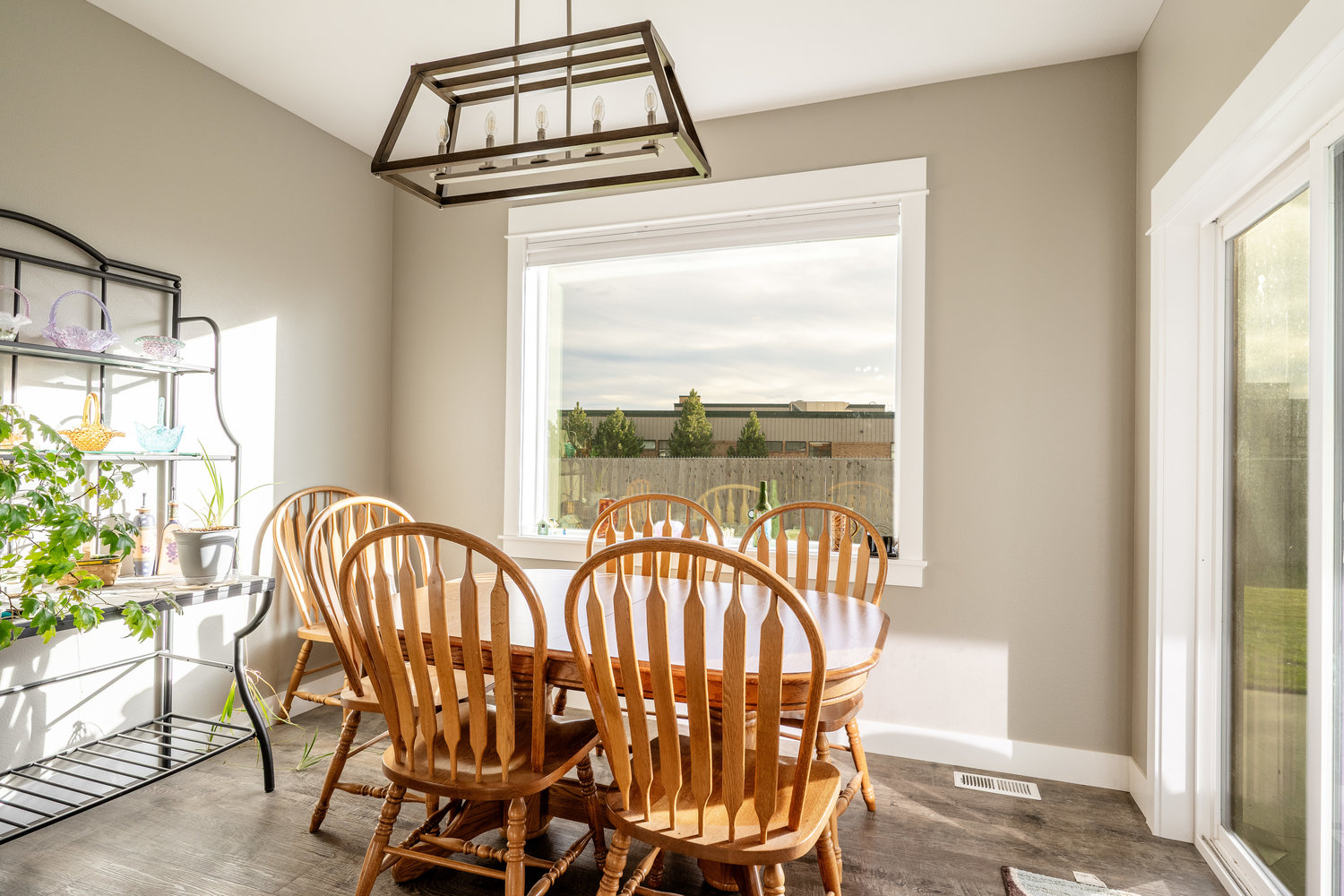 Ranchester, Wyoming, 82839, United States, 3 Bedrooms Bedrooms, ,2 BathroomsBathrooms,Residential,For Sale,2000081