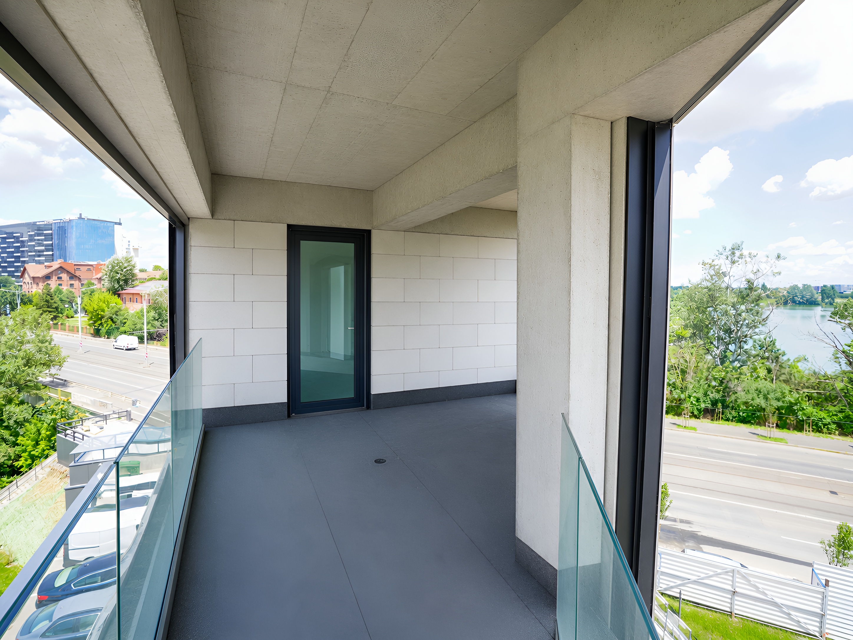  Four-Room Lakefront Apartment with Private Pier Access on Lake Floreasca - 物件實景